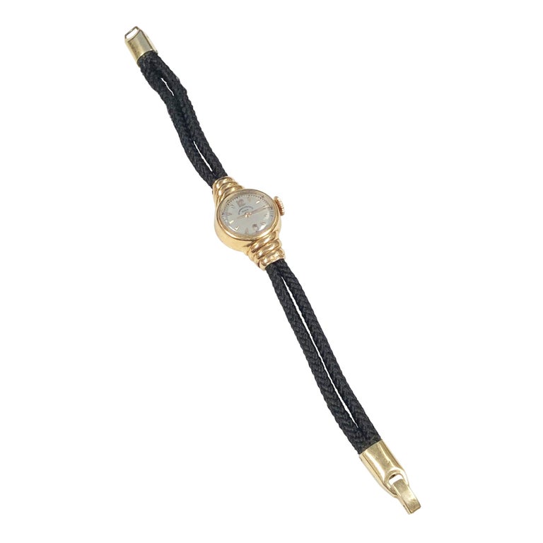 Women's Vacheron & Constantin Ladies 1940s Rose Gold Mechanical Wristwatch For Sale