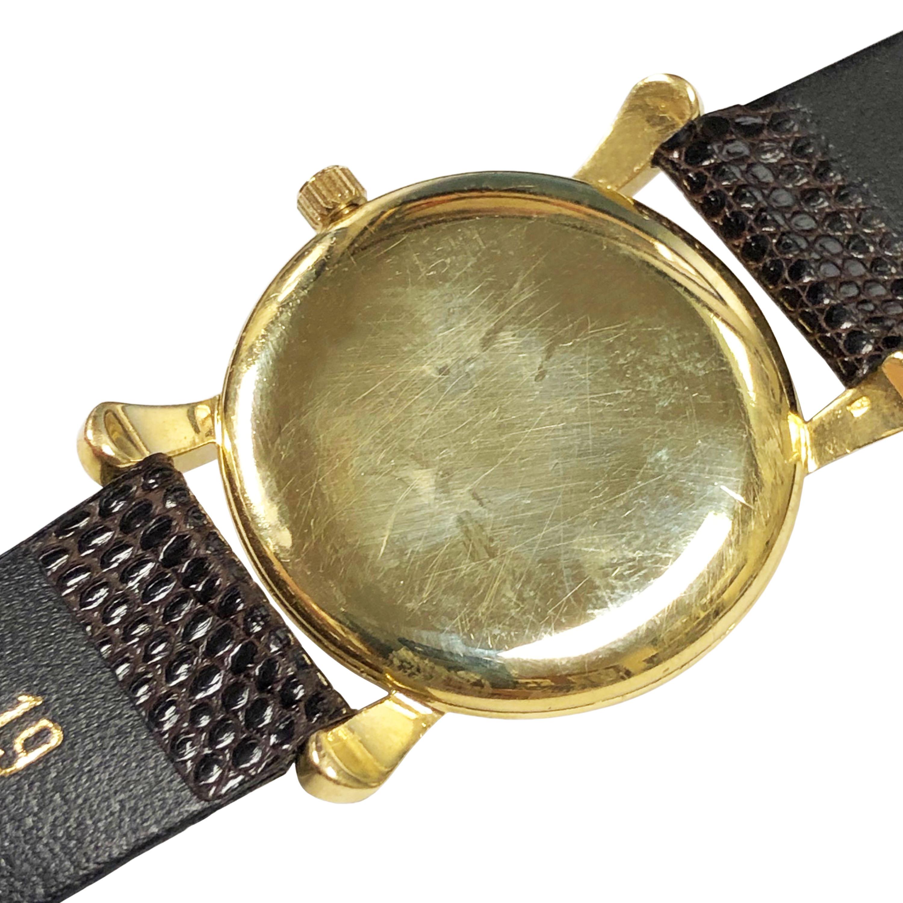 Women's or Men's Vacheron & Constantin Large Gold mechanical Wristwatch with Flared Lugs, 1940s