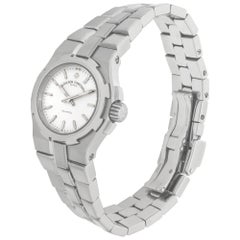 Vacheron Constantin Overseas 16050/1 in Stainless Steel with a White dial