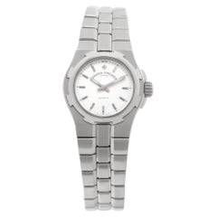 Vacheron Constantin Overseas 16050/1 en acier inoxydable avec cadran blanc