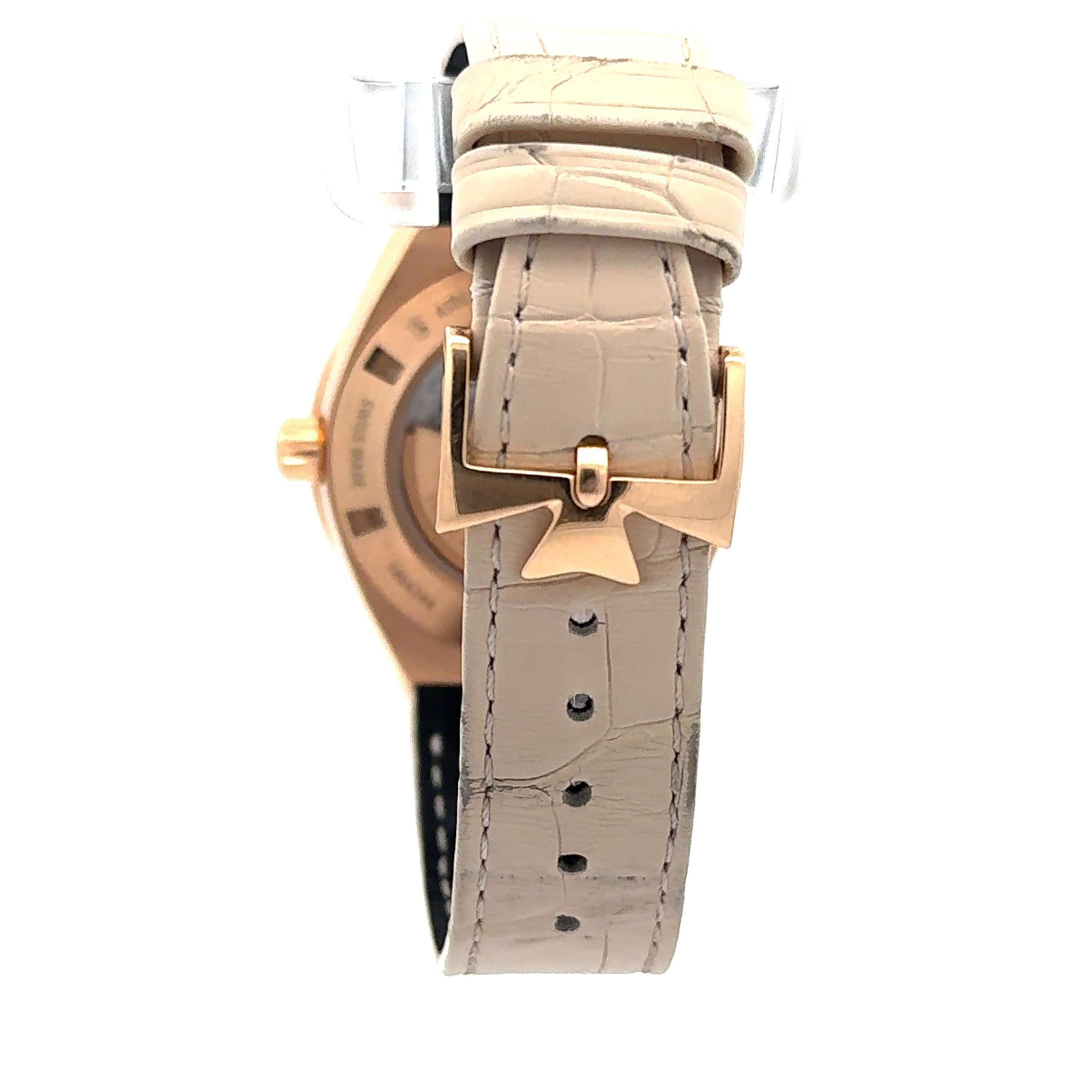 Taglio rotondo Orologio Vacheron Constantin Overseas 2305V 37 mm con lunetta in oro rosa 18 carati e diamanti in vendita
