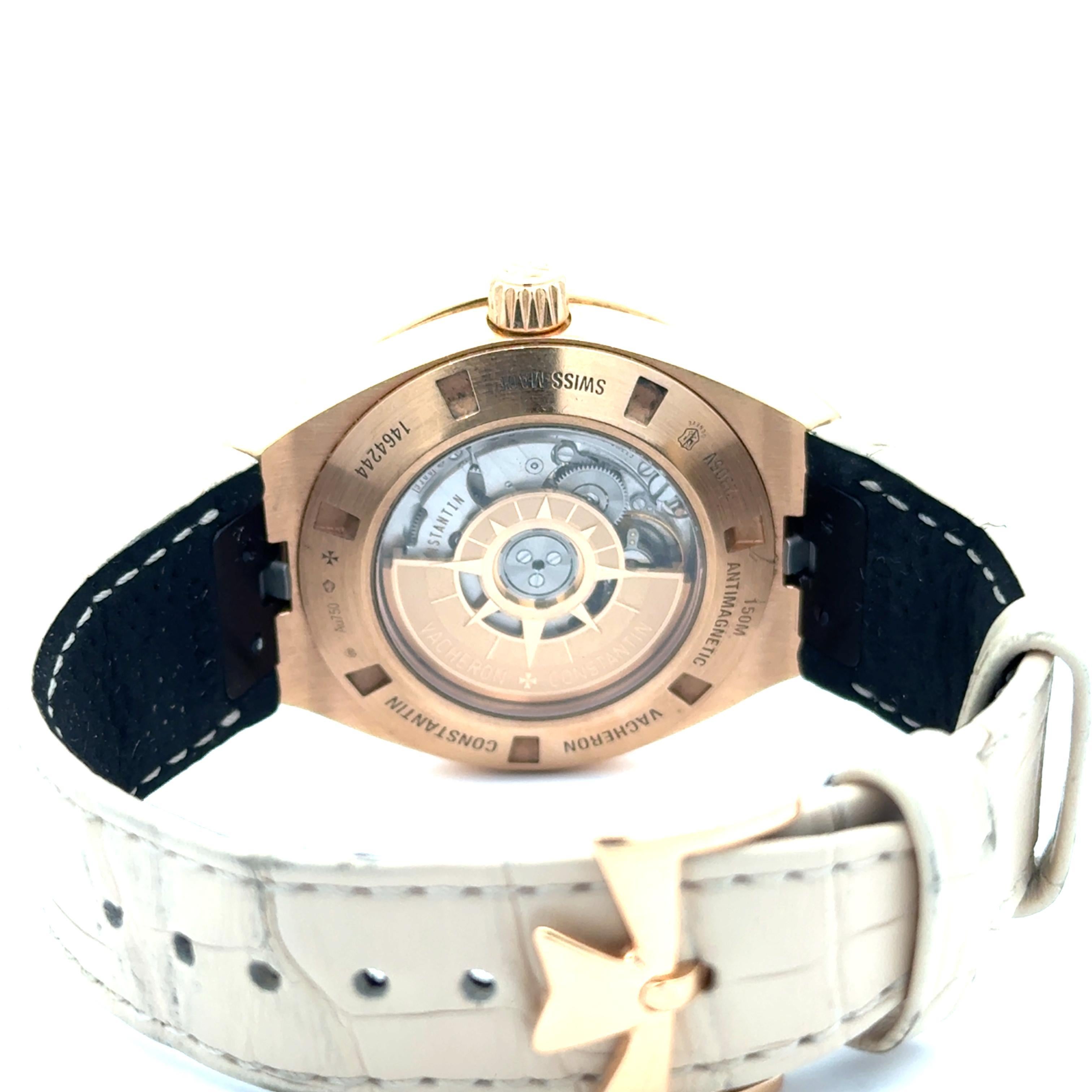 Orologio Vacheron Constantin Overseas 2305V 37 mm con lunetta in oro rosa 18 carati e diamanti in vendita 3