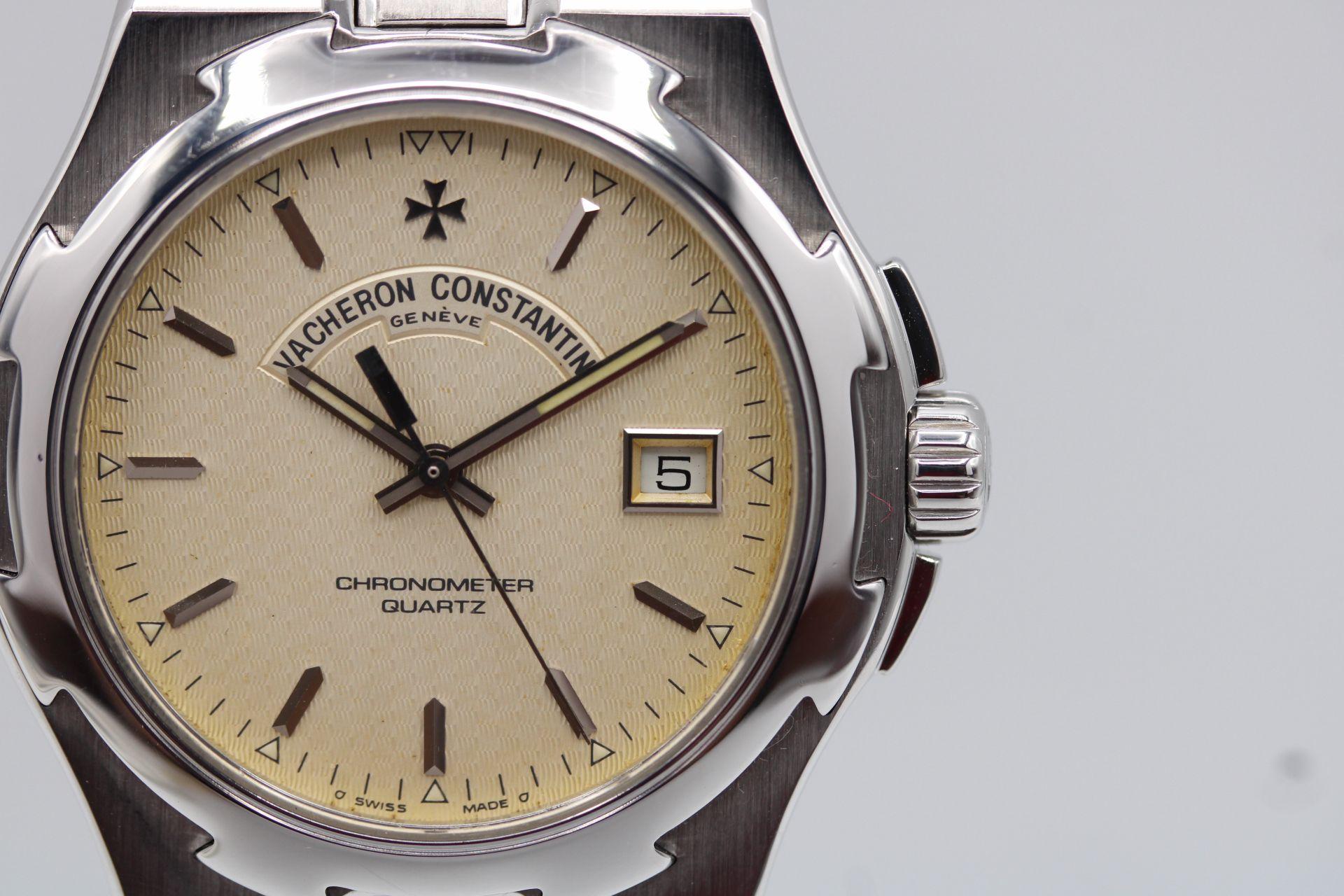 Vacheron Constantin Overseas 72040/423A In Excellent Condition In London, GB