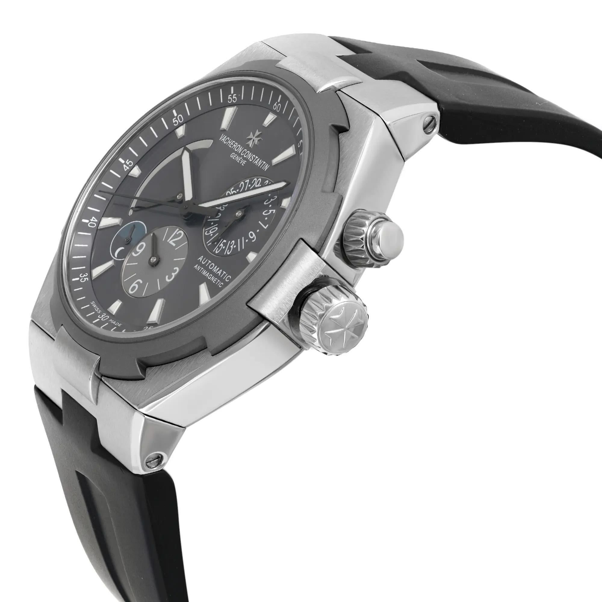 Reloj Vacheron Constantin Overseas Dual Time Acero Esfera Gris Hombre 47450/000W-9511 en Bueno estado para la venta en New York, NY