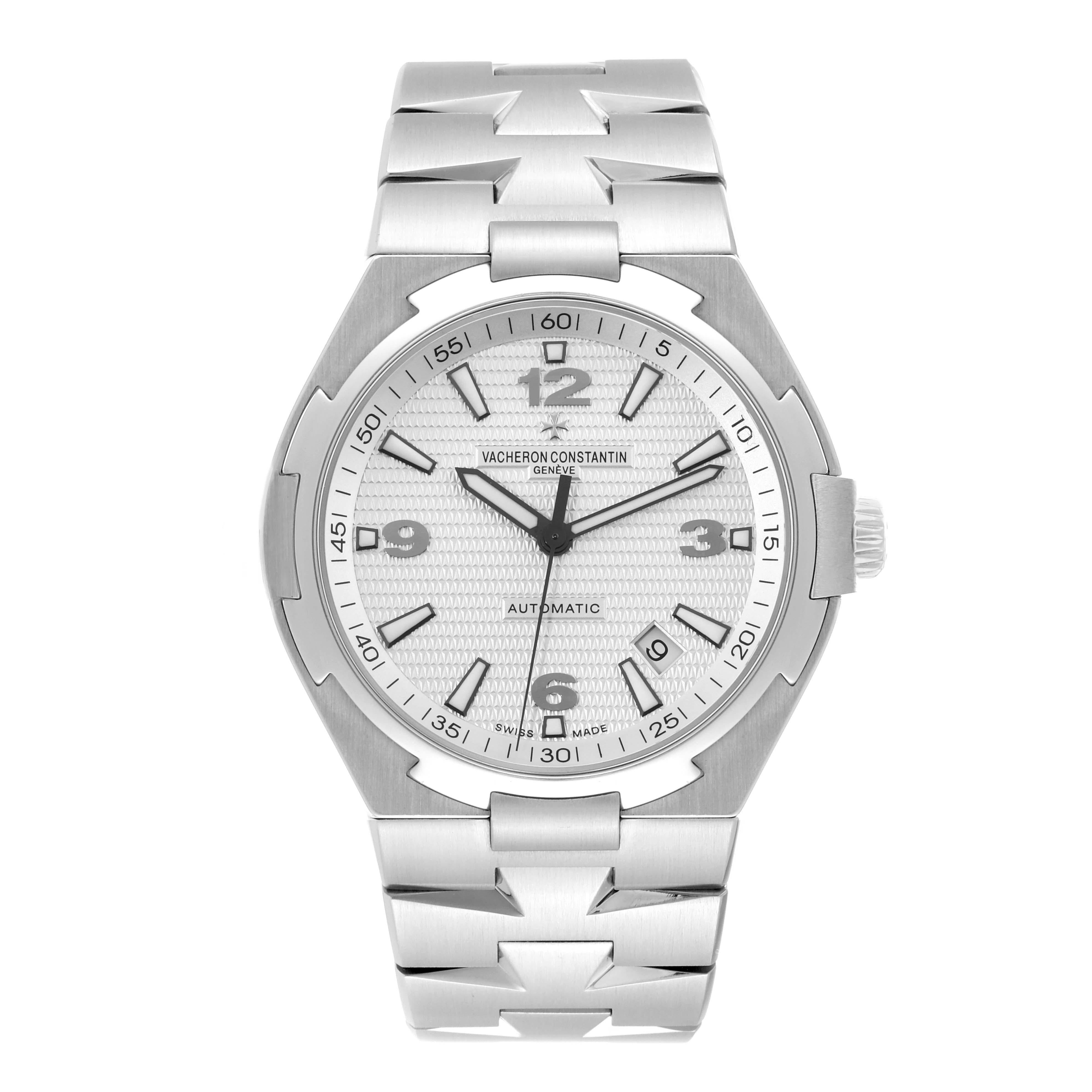 Vacheron Constantin Overseas Silver Dial Steel Mens Watch 47040. Automatic self-winding movement. Brushed stainless steel case 42.5 mm in diameter. Screwed down crown with Vacheron logo. Solid caseback with 'overseas' medallion. Polished stainless
