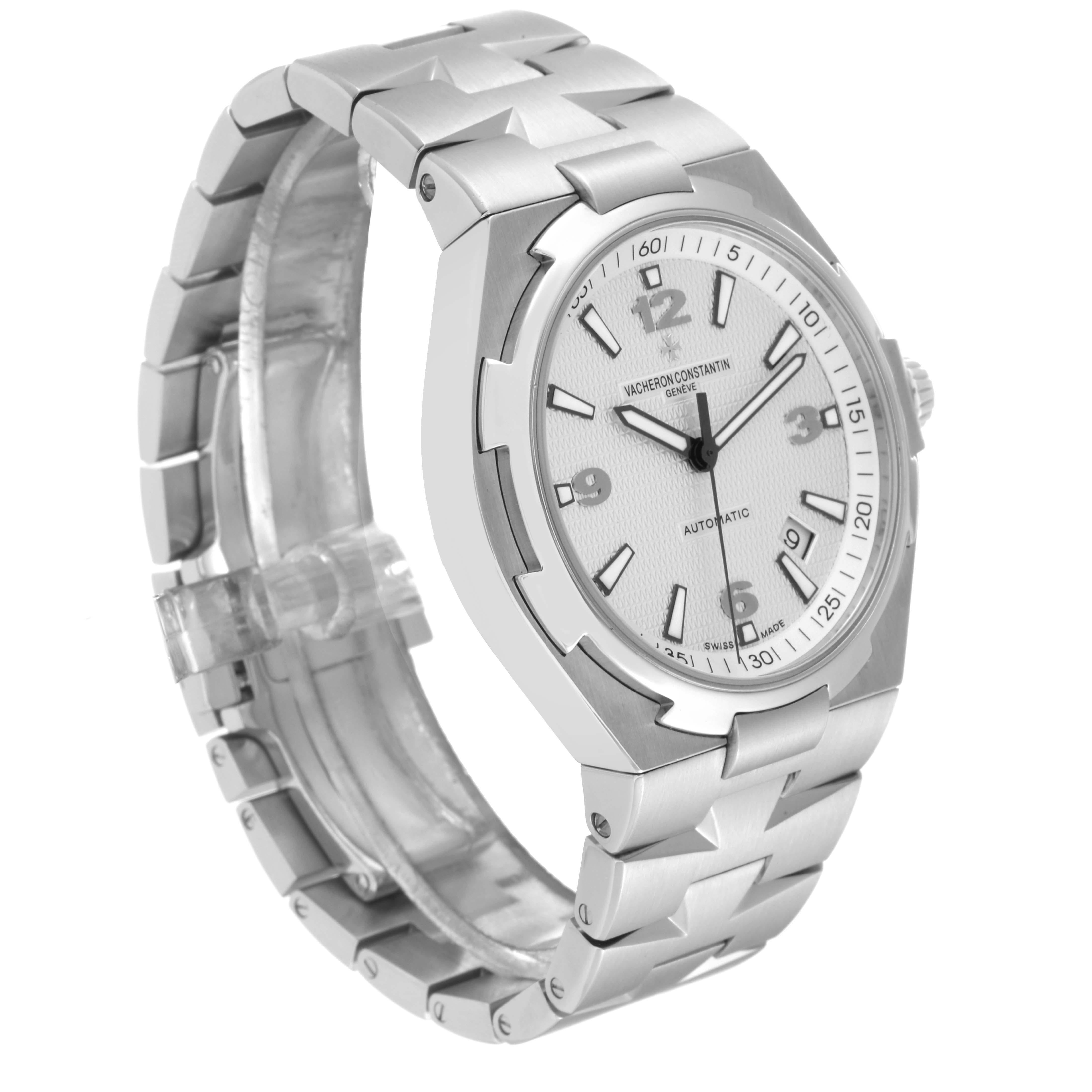 Vacheron Constantin Montre en acier avec cadran argenté à l'étranger pour hommes 47040 Pour hommes en vente