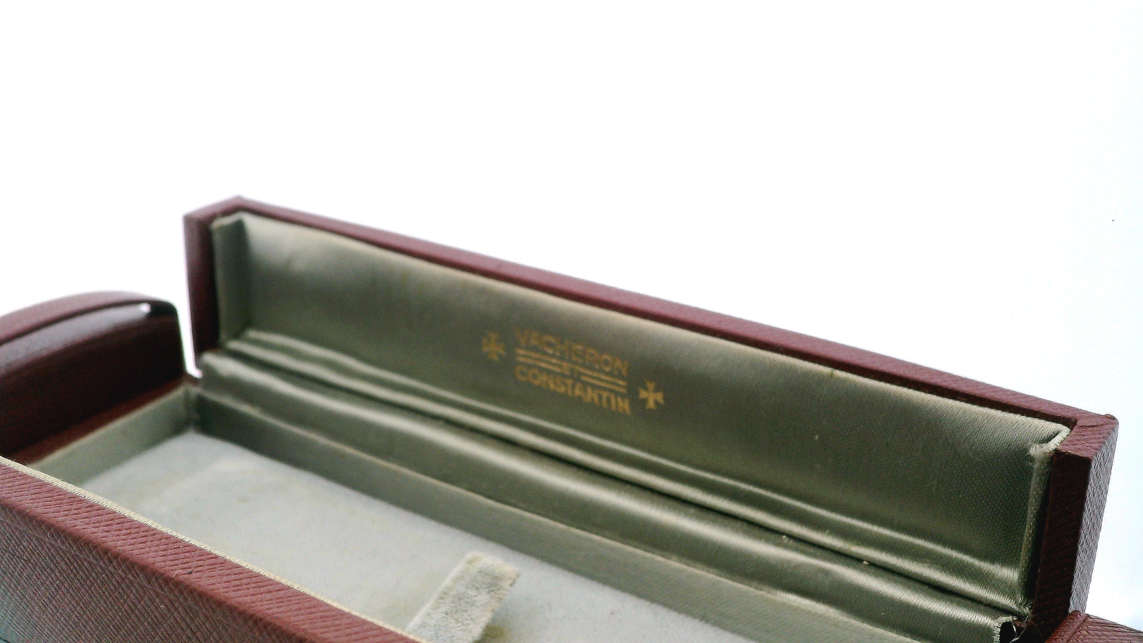 Vacheron Constantin oversize 18K Rose Gold Textured Dial Manual Watch W/Box For Sale 6