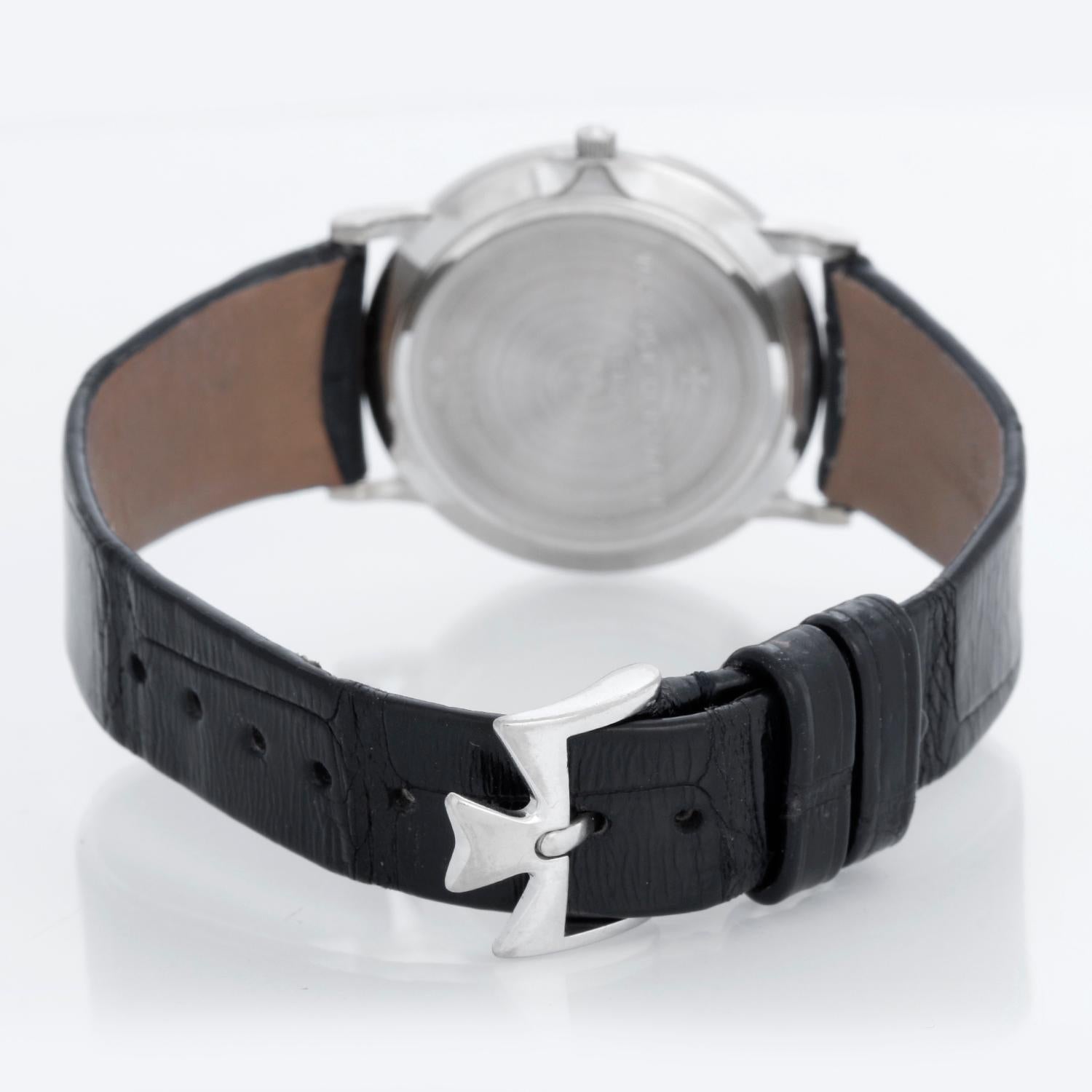 Vacheron Constantin Patrimony White Gold Diamond Ultra Thin Watch 33093 In Excellent Condition For Sale In Dallas, TX