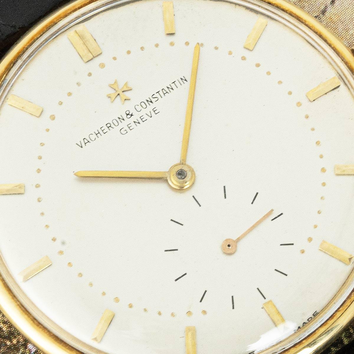 Vacheron Constantin Vintage Dress Watch Yellow Gold In Good Condition For Sale In London, GB