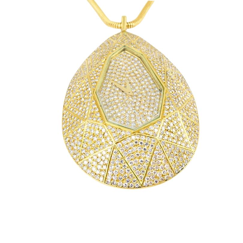 Taille brillant Vacheron Constantin Montre pendentif en or 18 carats avec certificat d'authenticité en vente