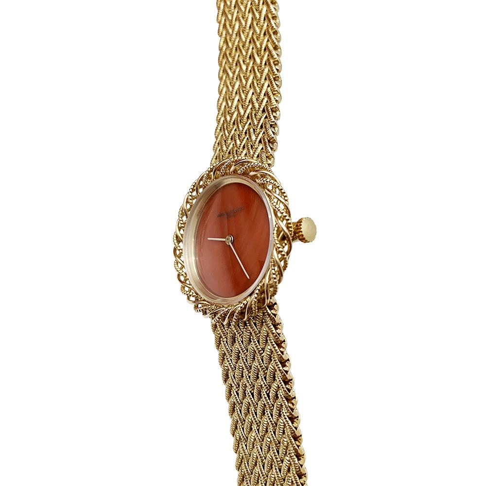 Vacheron Constantin Watch, Yellow Gold and Coral In Excellent Condition In Paris, IDF