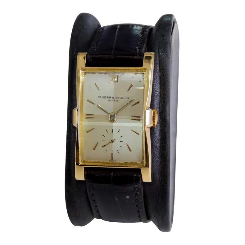Vacheron & Constantin Yellow Gold Art Deco Manual Winding Watch In Excellent Condition For Sale In Long Beach, CA
