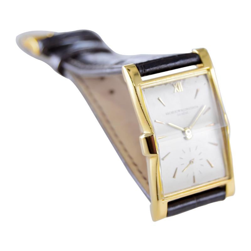 Vacheron & Constantin Yellow Gold Art Deco Manual Winding Watch For Sale 1
