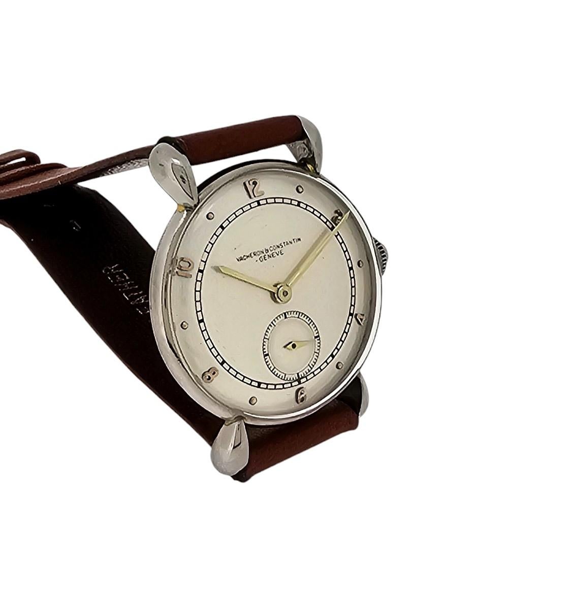 Vacheron Constatin 5387A, Stainless Steel Tear drop Lugs-Unisex Circa 1940's In Good Condition For Sale In Santa Monica, CA