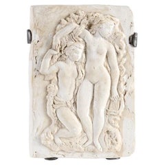 Vadim Androusov, Femmes Nues Sculpture en bas-relief en plâtre de deux femmes, C.I.C.