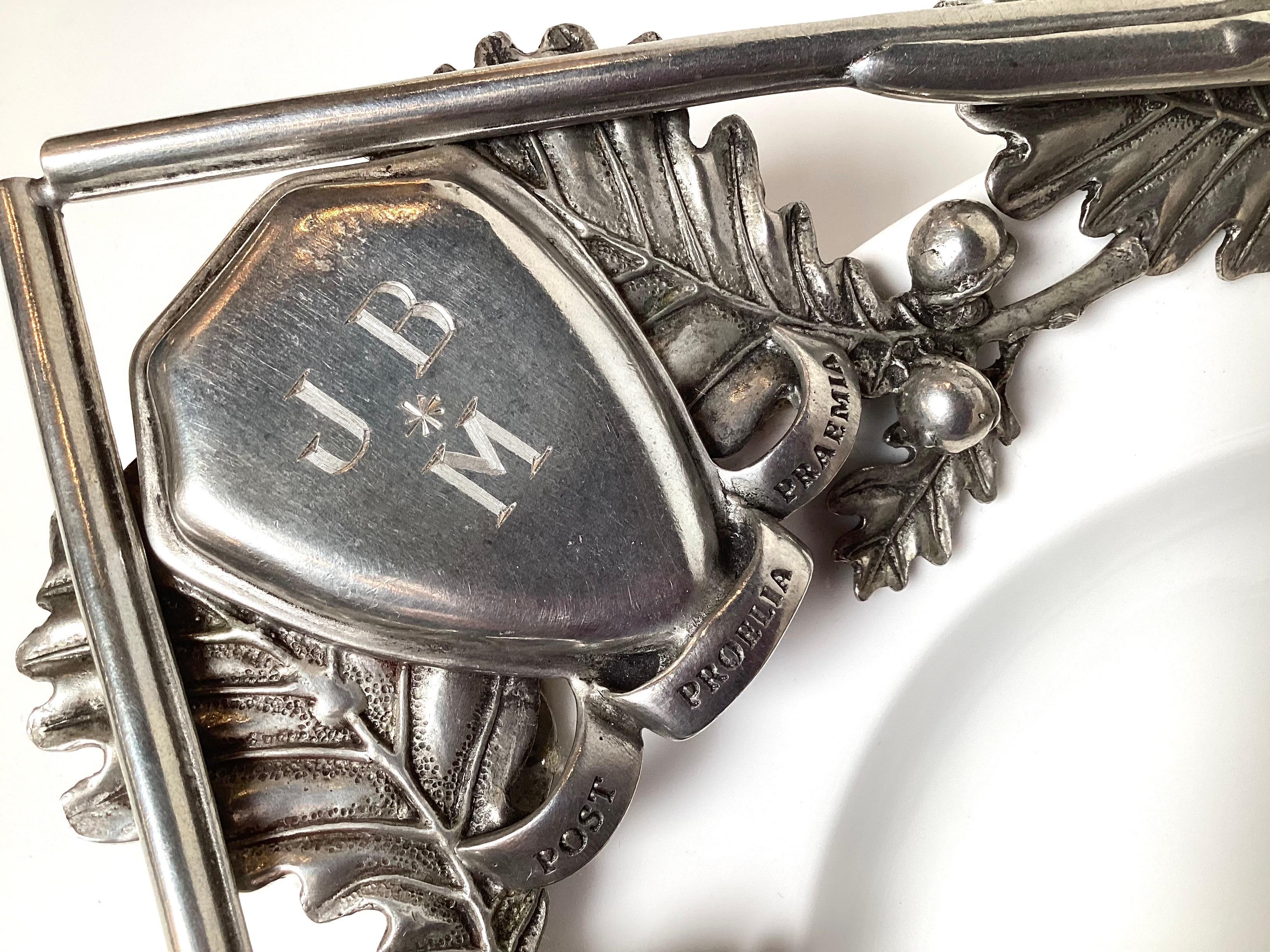 Américain Vagabond House Assiette de collection Hunt en grès Acorn oak & leaf en vente