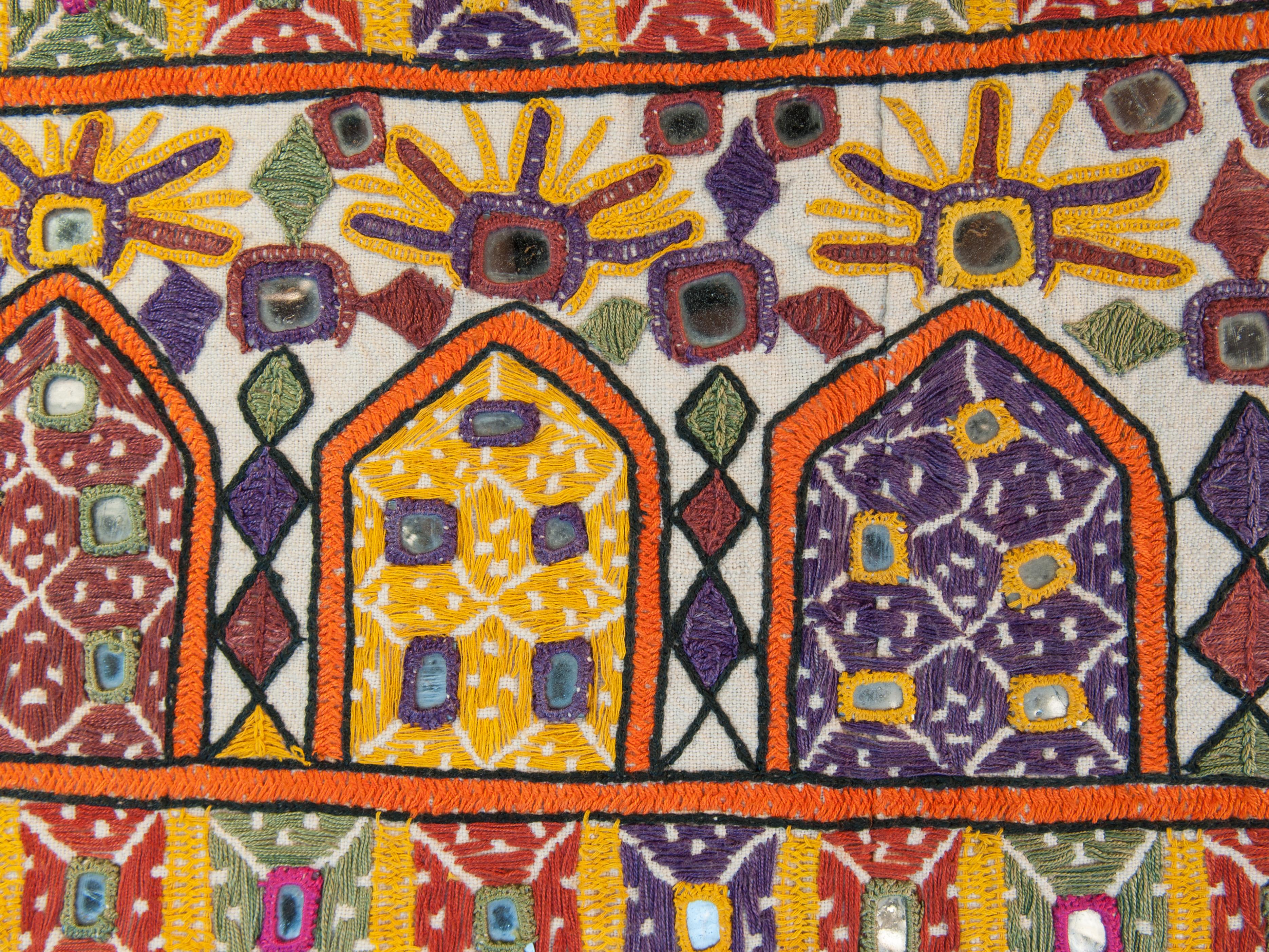 Vaghadia Rabari Dharaniyo Textile Hanging, Mid-20th Century 4