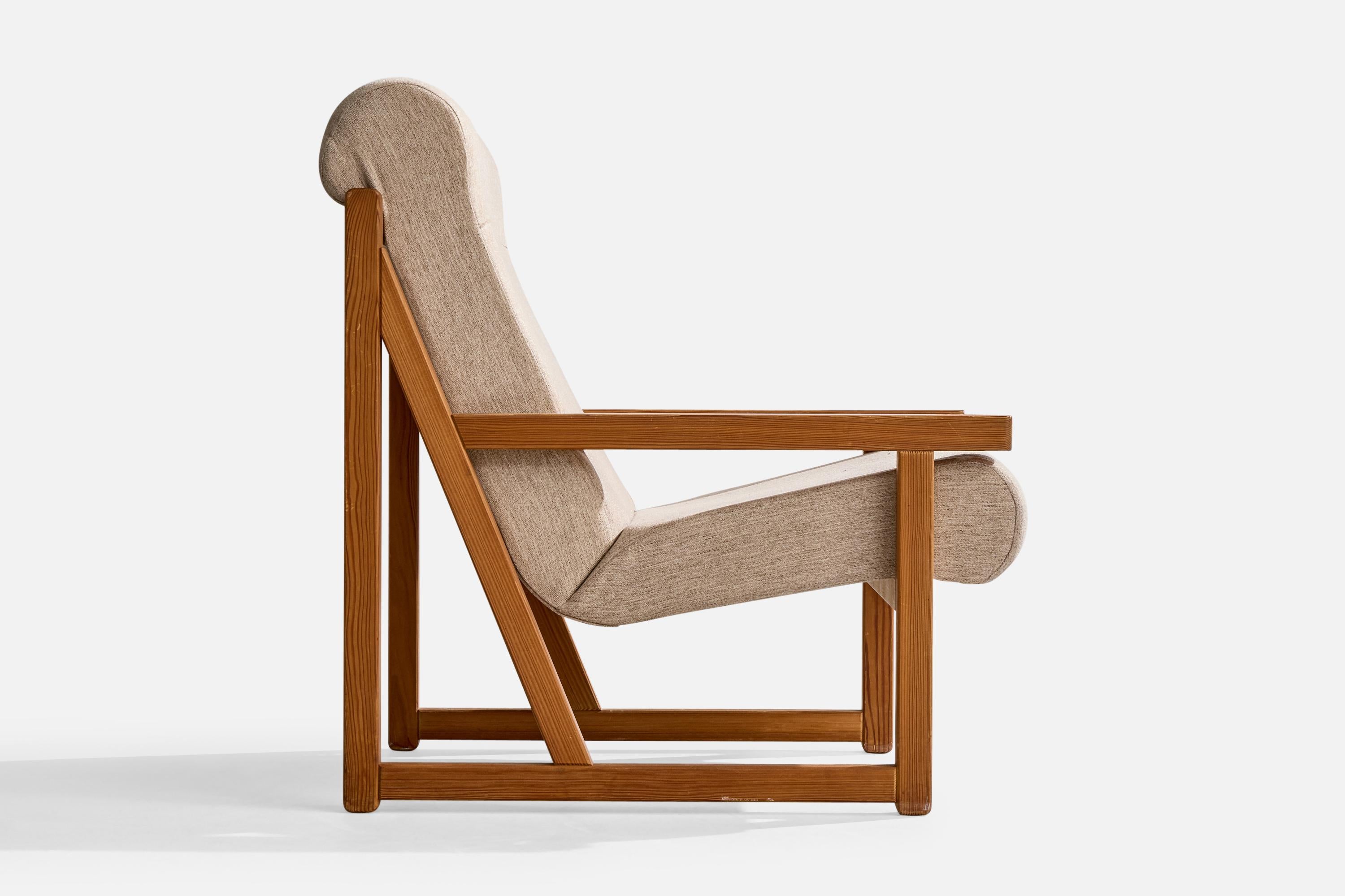 Vagn Fuglsang, Lounge Chairs, Pine, Fabric, Denmark, 1970s For Sale 4