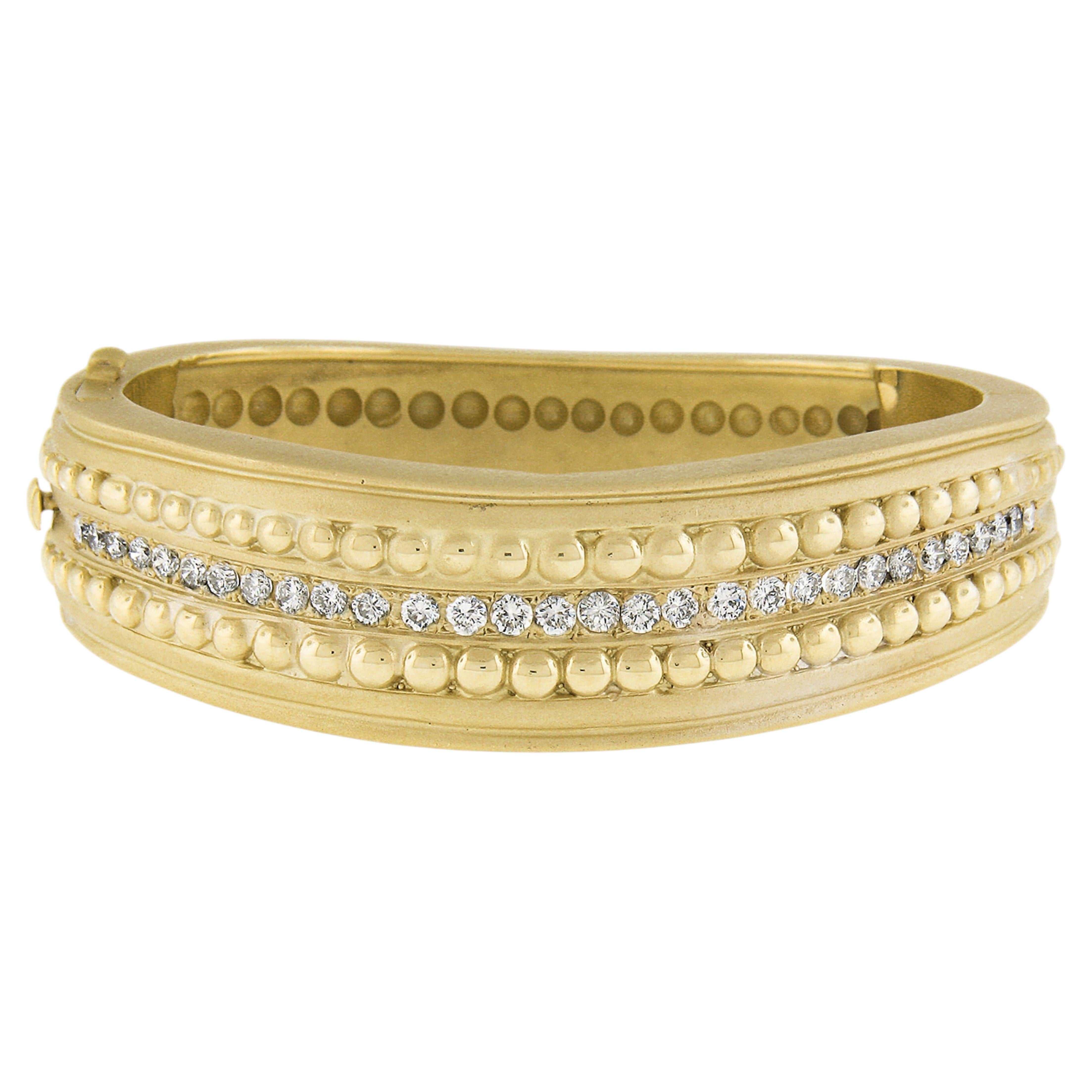 Vahe Naltchayan 18k Gold 2ctw Diamond Matte Wavy Beaded Wide Bangle Bracelet For Sale