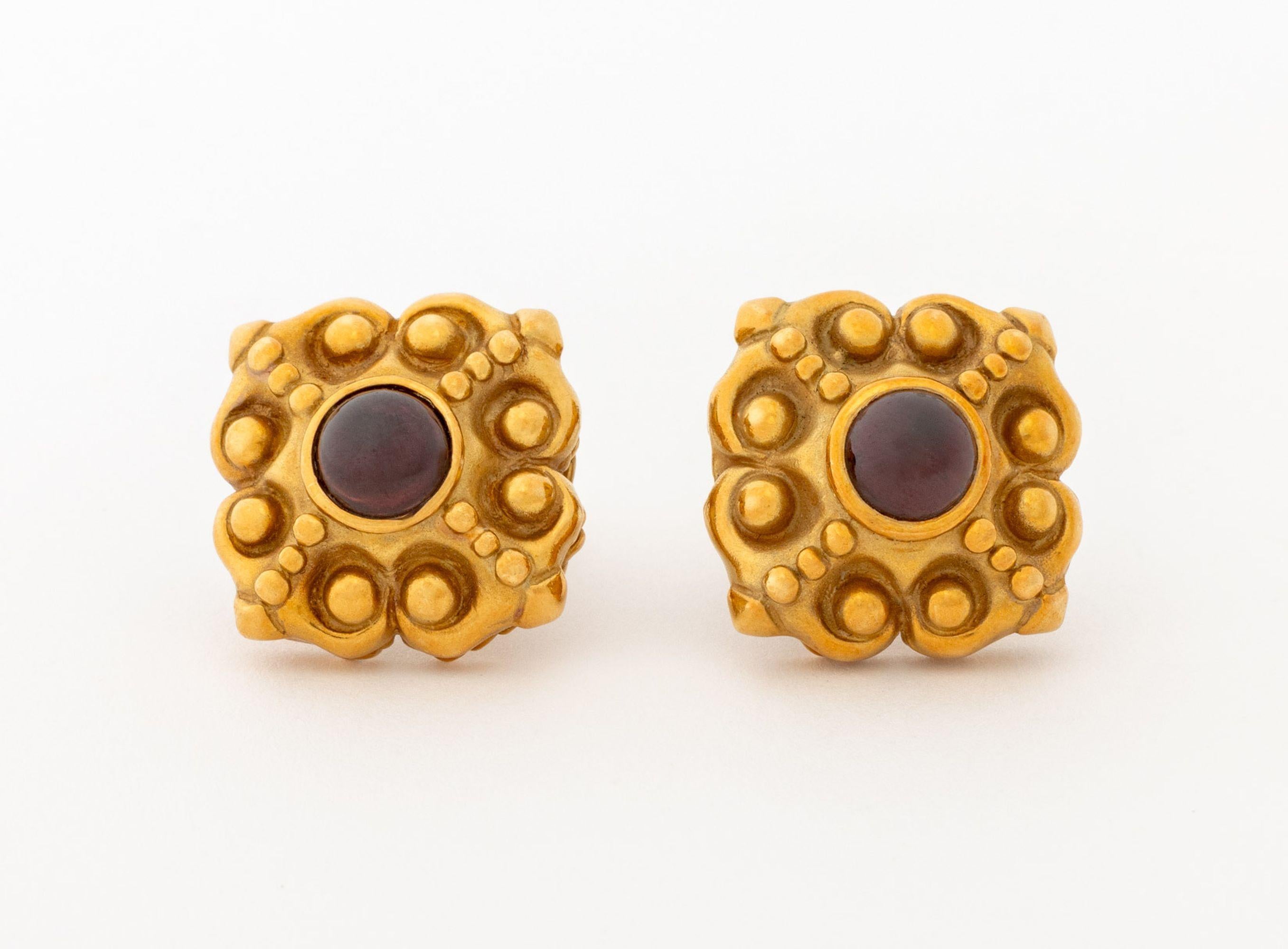 Modernista Orecchini di perle Rubellite Vahe Naltchayan 18K in vendita