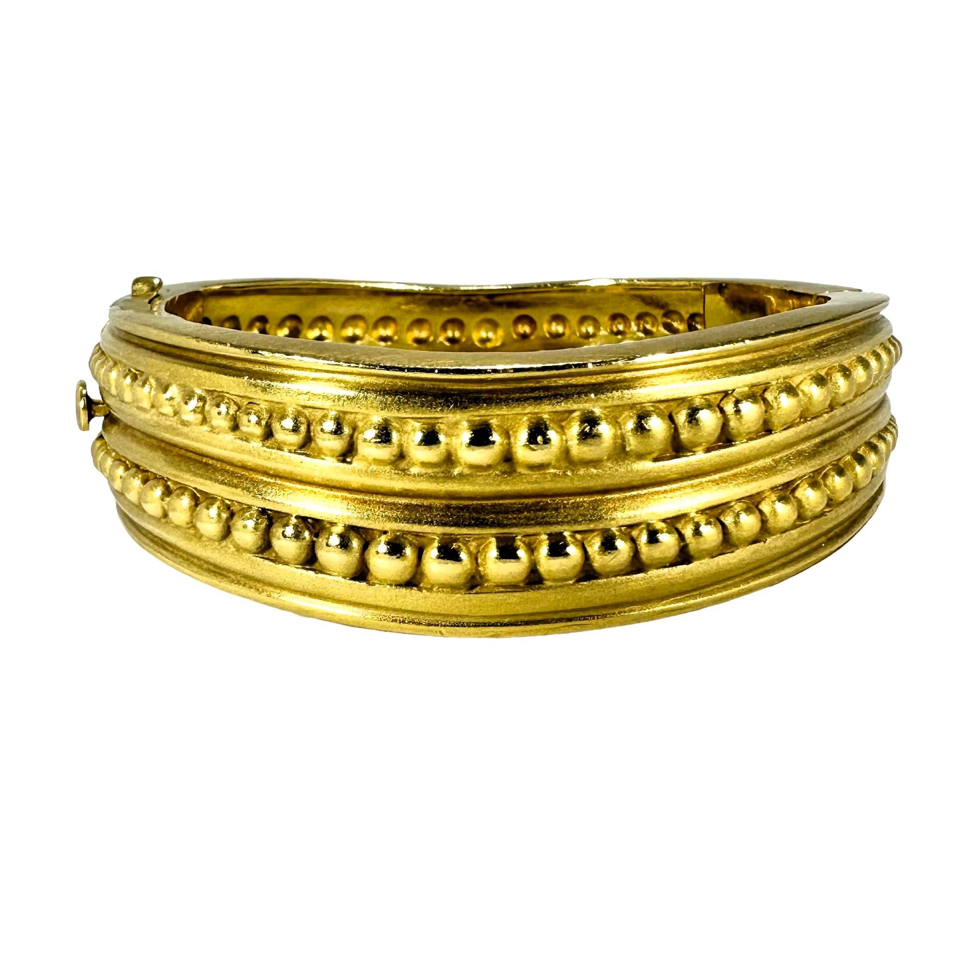 Brilliant Cut Vahe Naltchayan 18K Yellow Gold Wave Style Cuff Bracelet with Diamonds