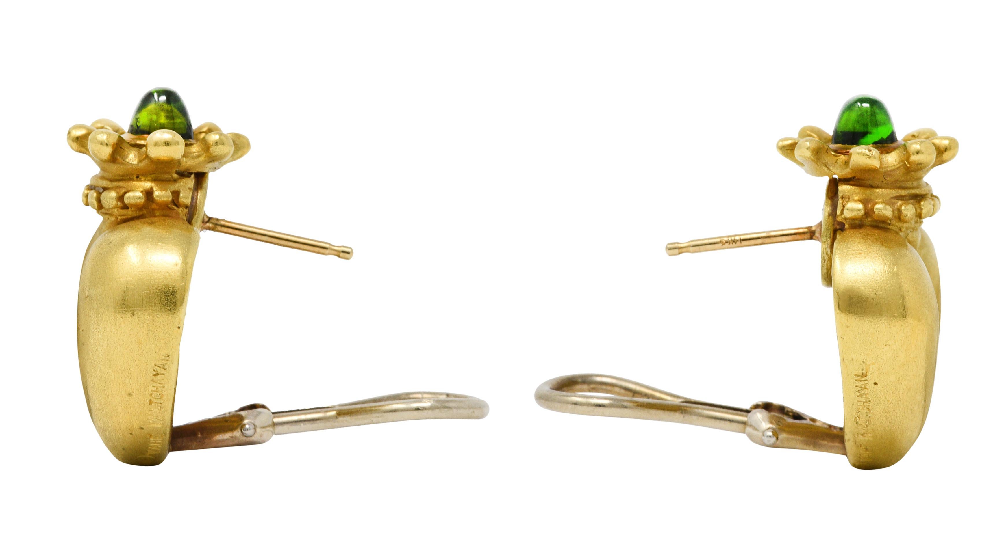 Contemporary Vahe Naltchayan Diopside 18 Karat Gold Crown Heart Earrings