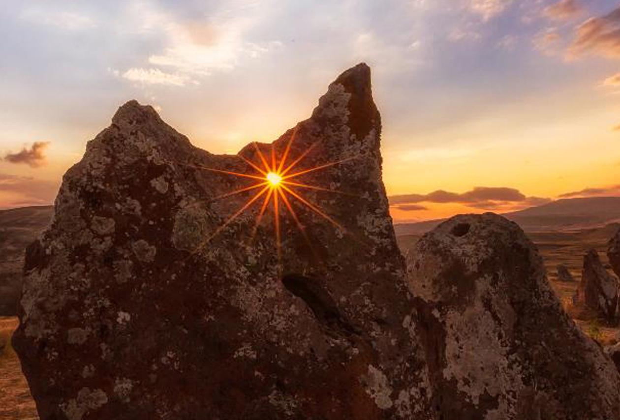 Yosemite National Park, Sunset on the Merced - Photograph by Vahé Peroomian