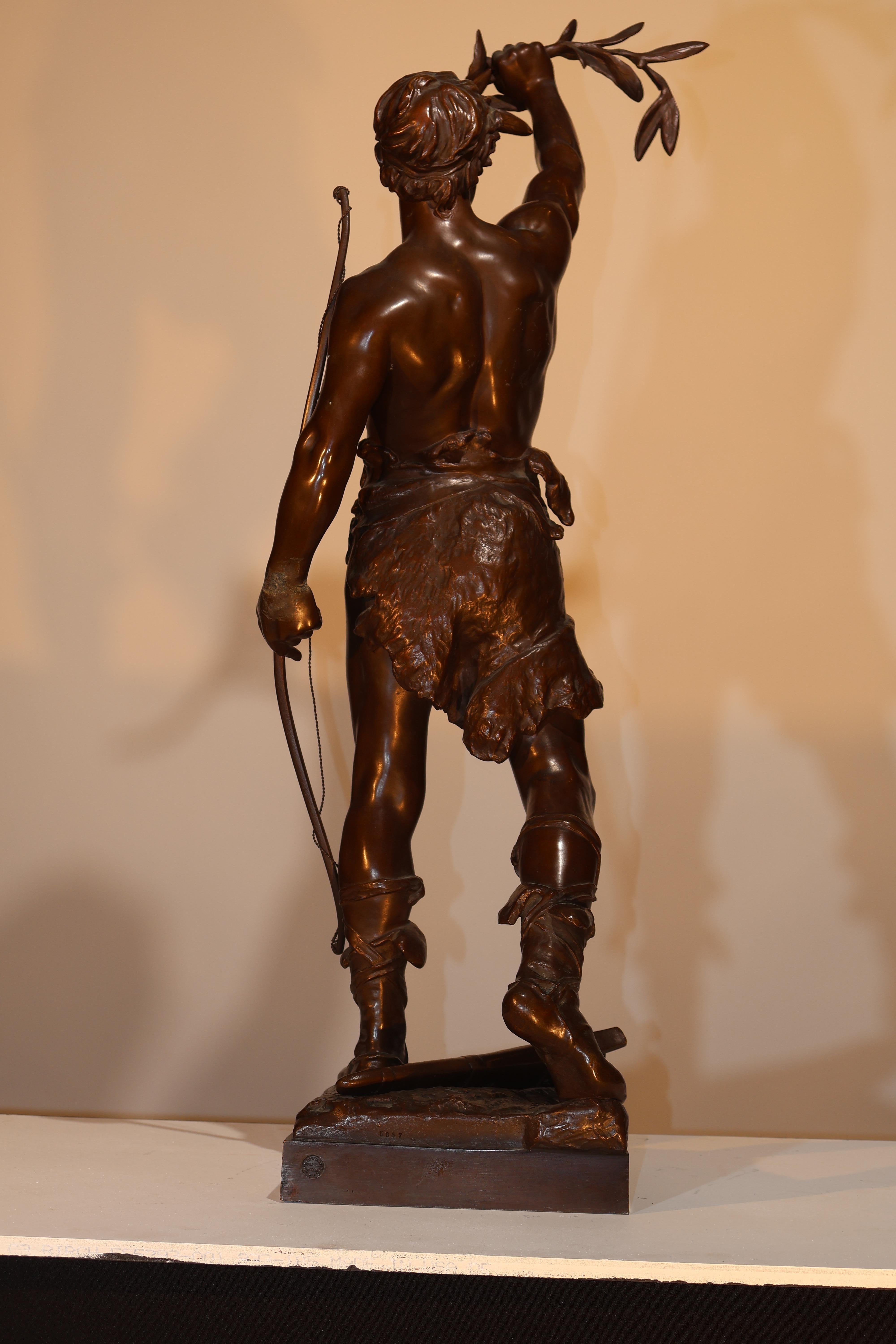 Vainqueur (Vittorioso) Bronzo francese di E. Marioton (1857-1933) in vendita 4
