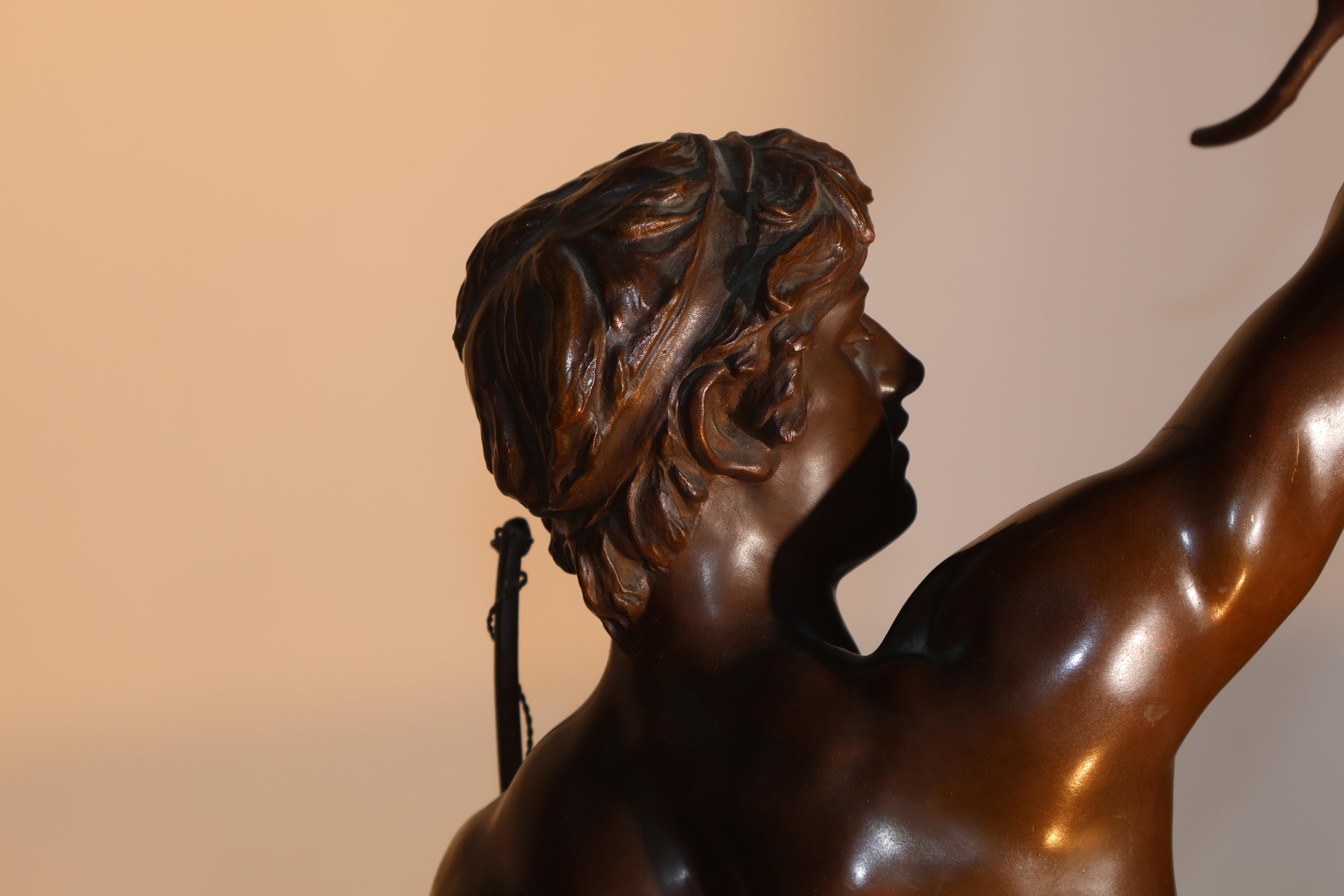 Metà XIX secolo Vainqueur (Vittorioso) Bronzo francese di E. Marioton (1857-1933) in vendita