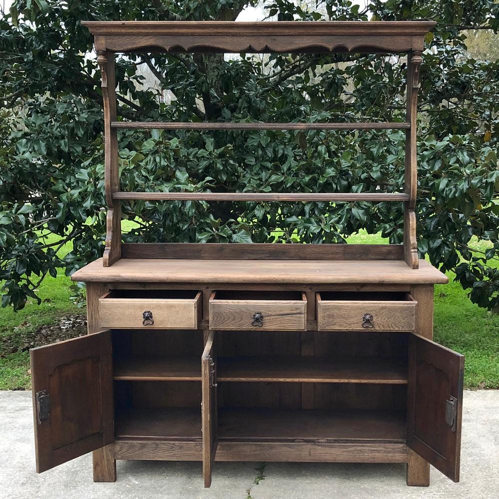 Vaisselier, Buffet, Antique Country French in Stripped Oak In Good Condition In Dallas, TX