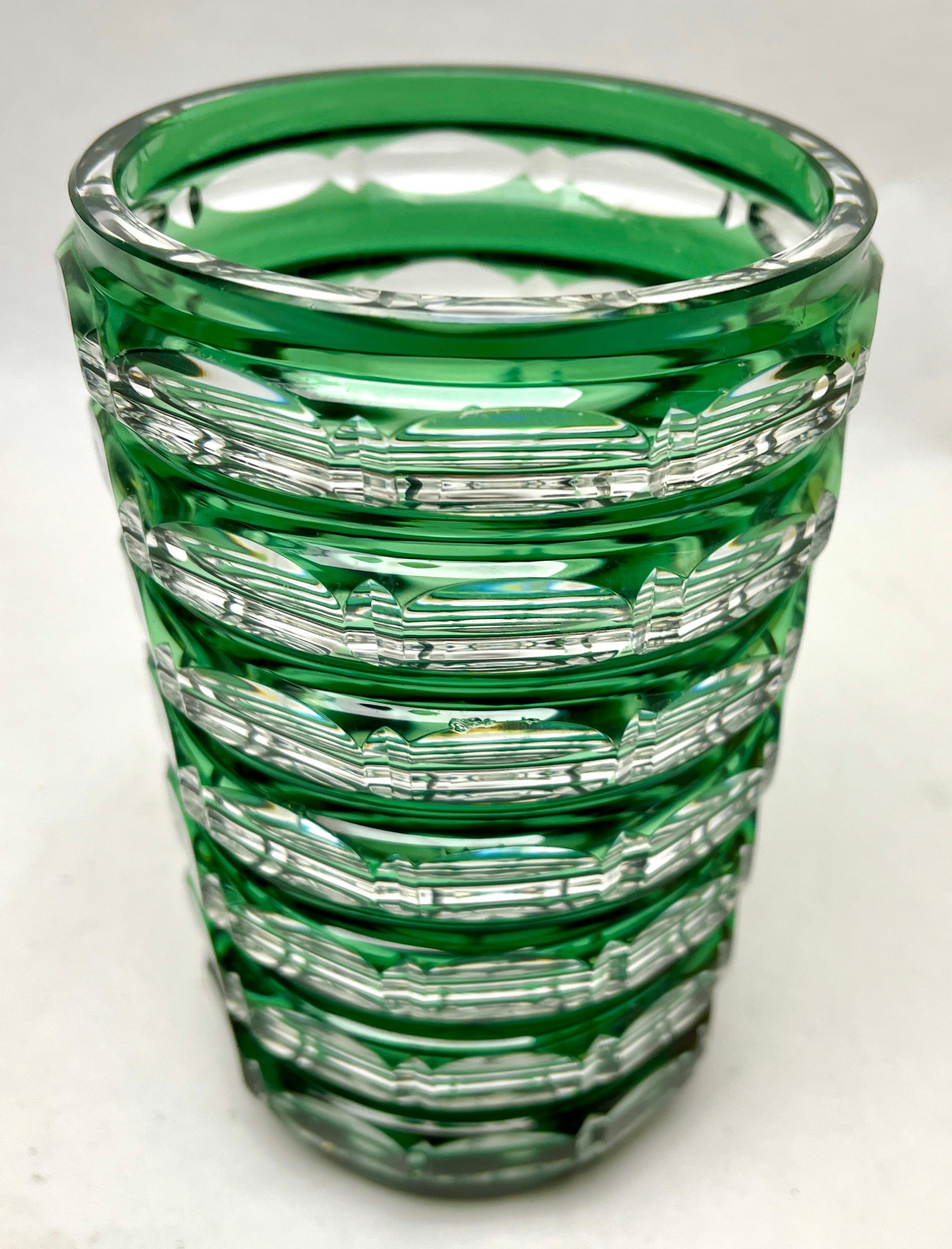 Facetté Val Saint Lambert Vase en cristal Art Déco taillé à la main, années 1950 en vente