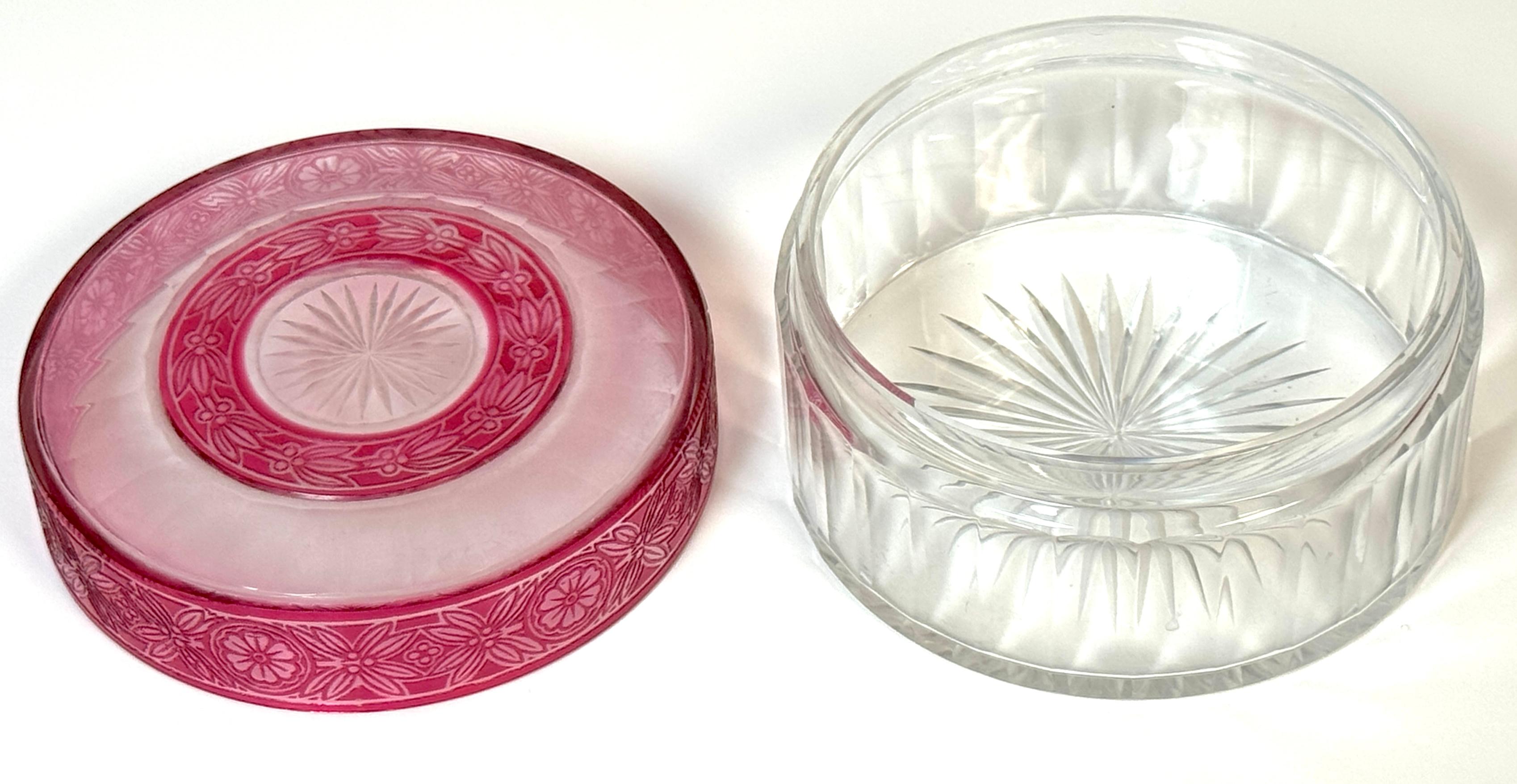 Glass Val Saint Lambert  (Atrib.) Red Floral Cut-to-Clear Crystal Table Box For Sale