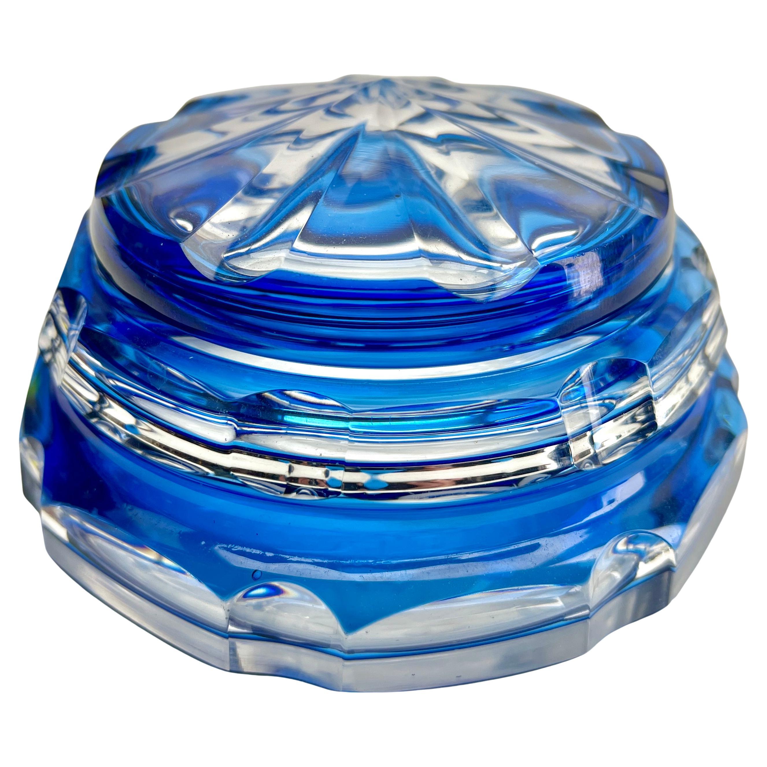 Val Saint Lambert  Bombonera Cristal Azul Cobalto Tallado a Transparente, con Tapa