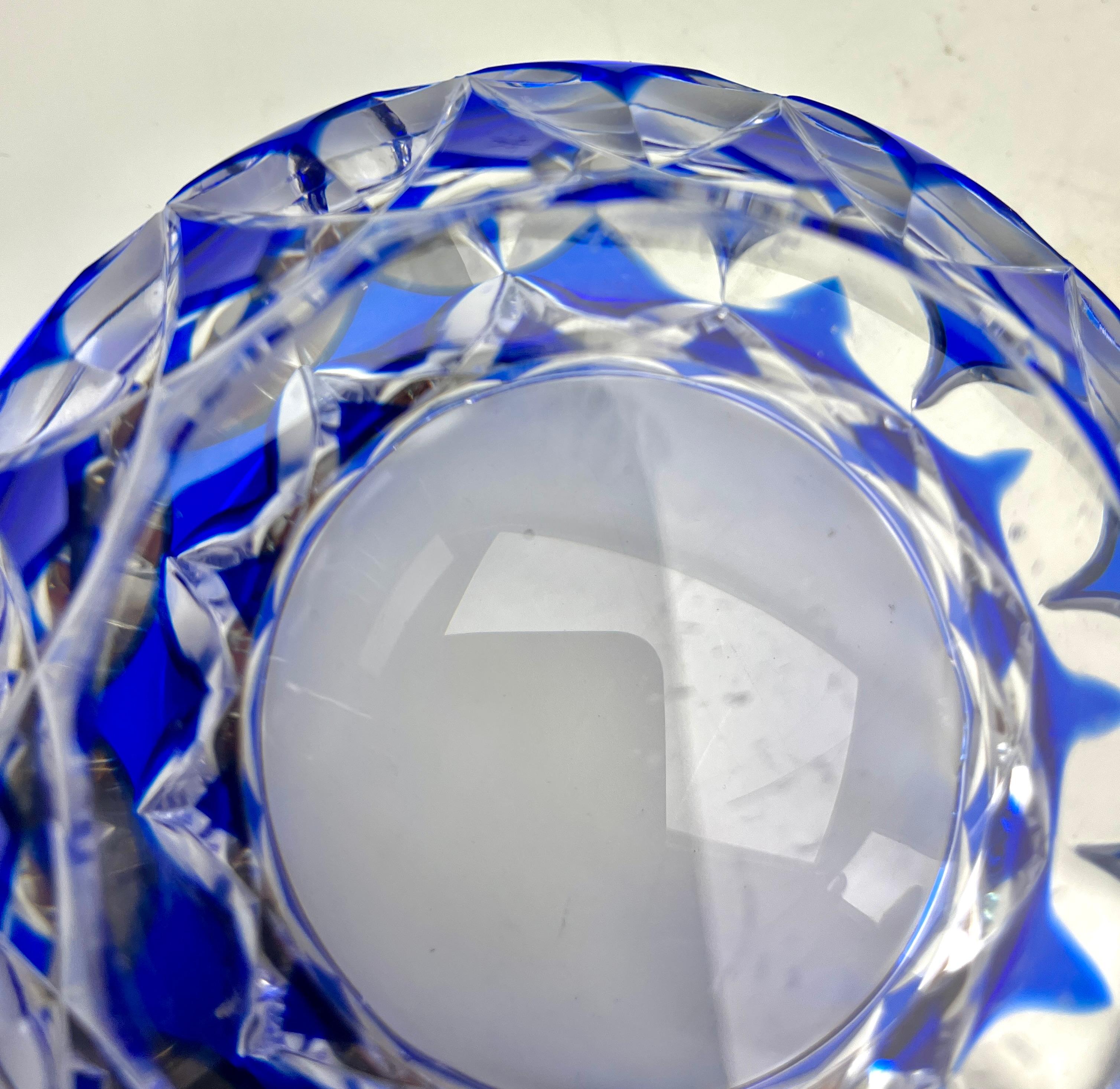 Faceted Val Saint Lambert Cobalt Blue Circular Crystal Ash-Tray, Handcut to Clear Signed For Sale