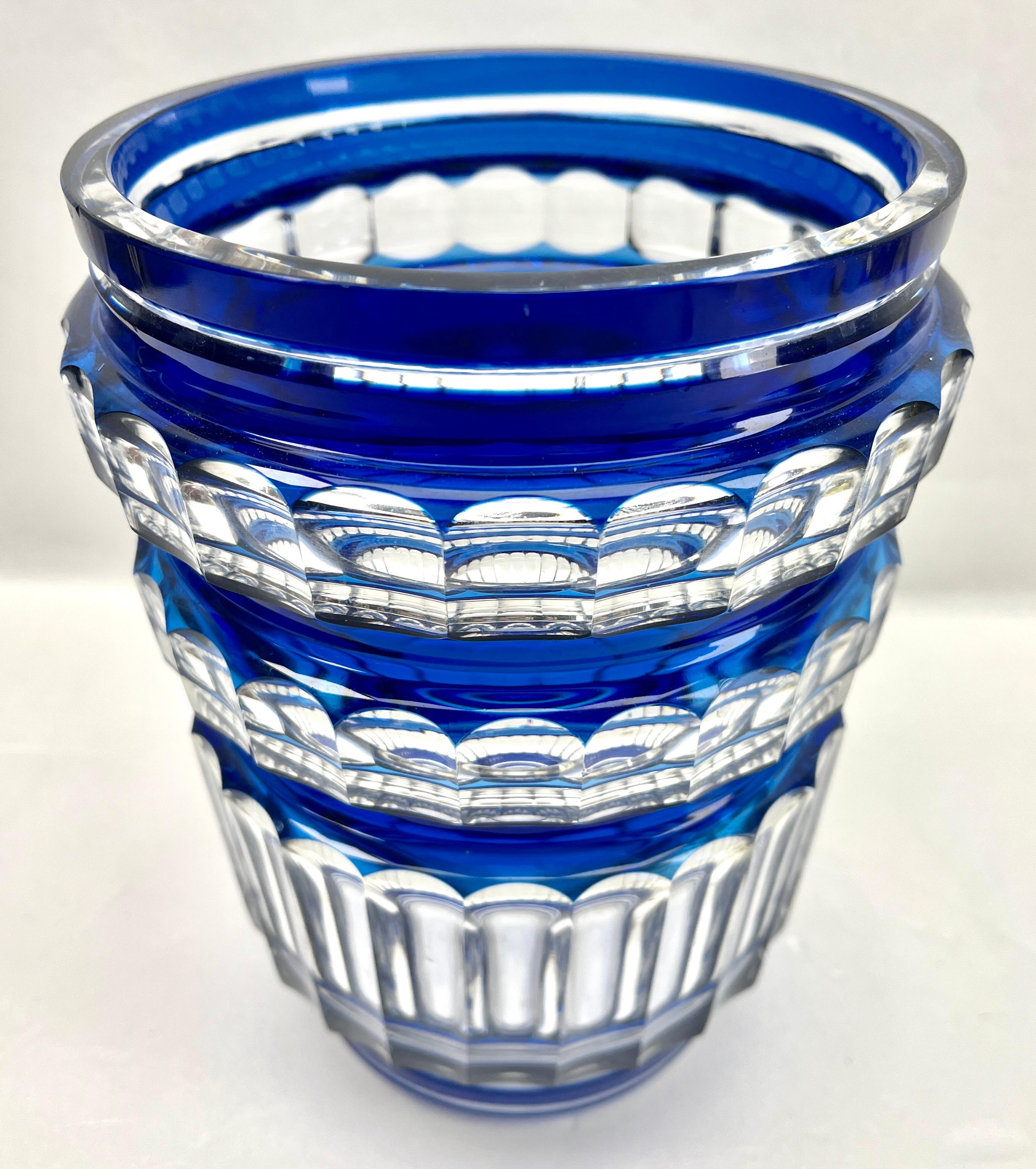 Val Saint Lambert Cobalt Crystal Vase Cut to Clear Belgium 1950s In Good Condition For Sale In Verviers, BE