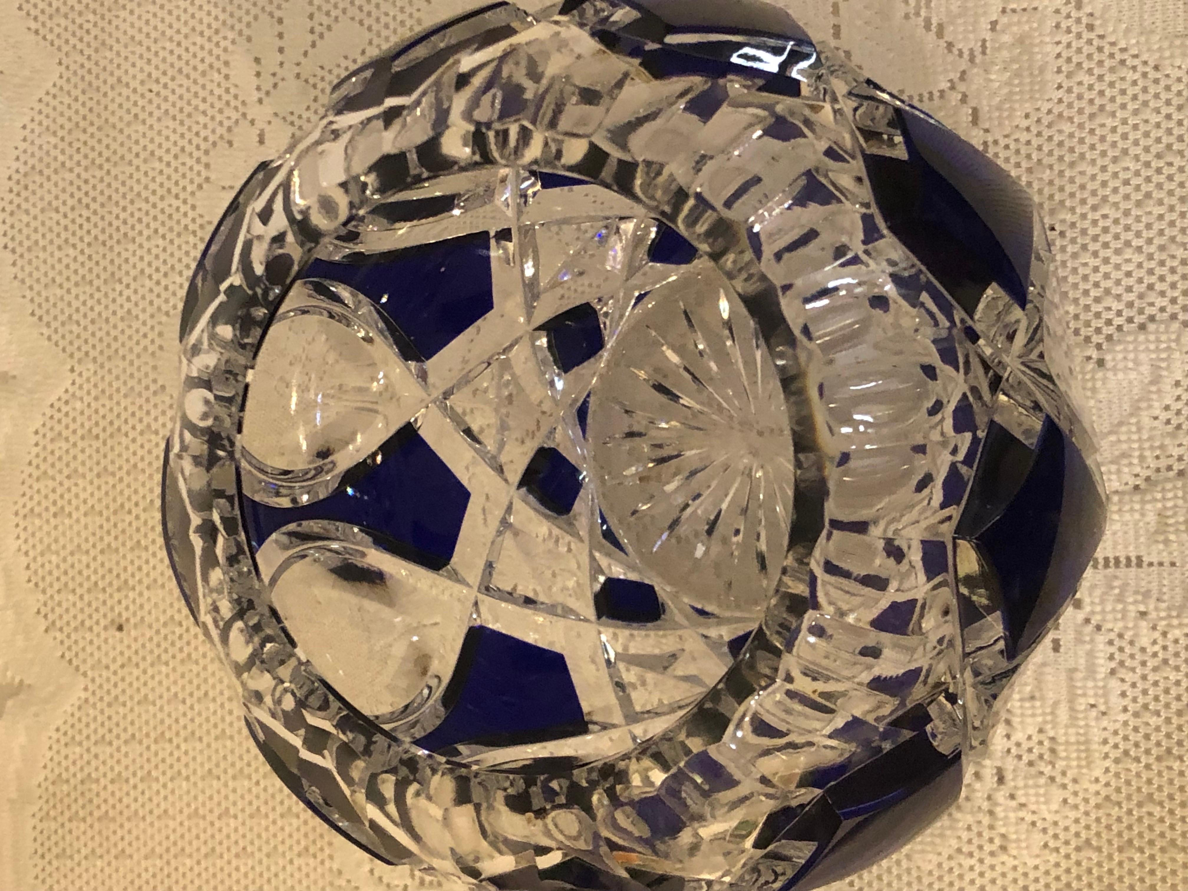I want to present you this rare Val Saint Lambert cobalt cut to clear overlay crystal rose bowl or vase. This precious vase’s cut overlay of cobalt to clear makes a beautiful mirrored optical illusion when turned. It would make a beautiful