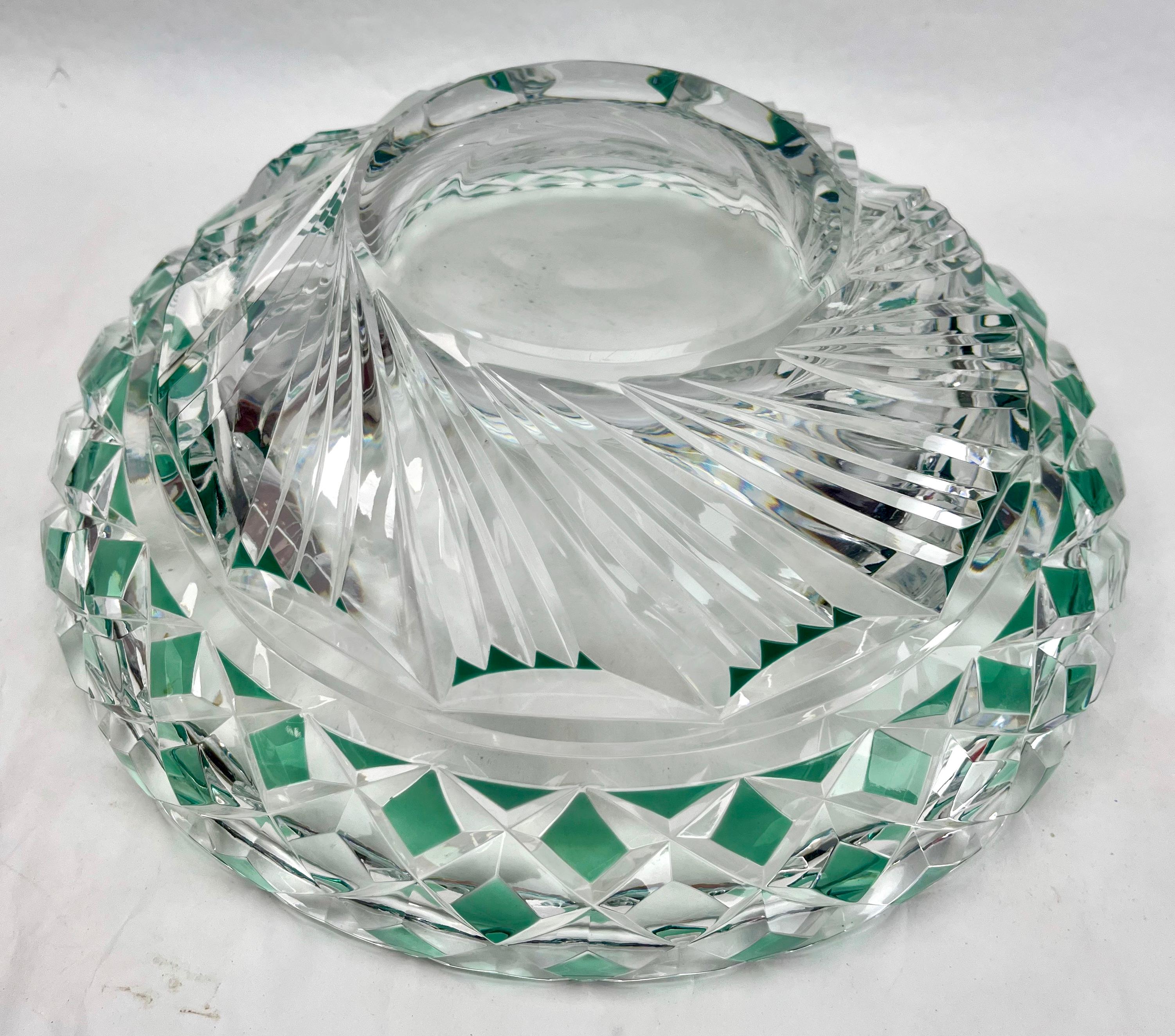 Val Saint Lambert Crystal Centerpiece, Fruits bowl Cut to Clear Signed and Label For Sale 3