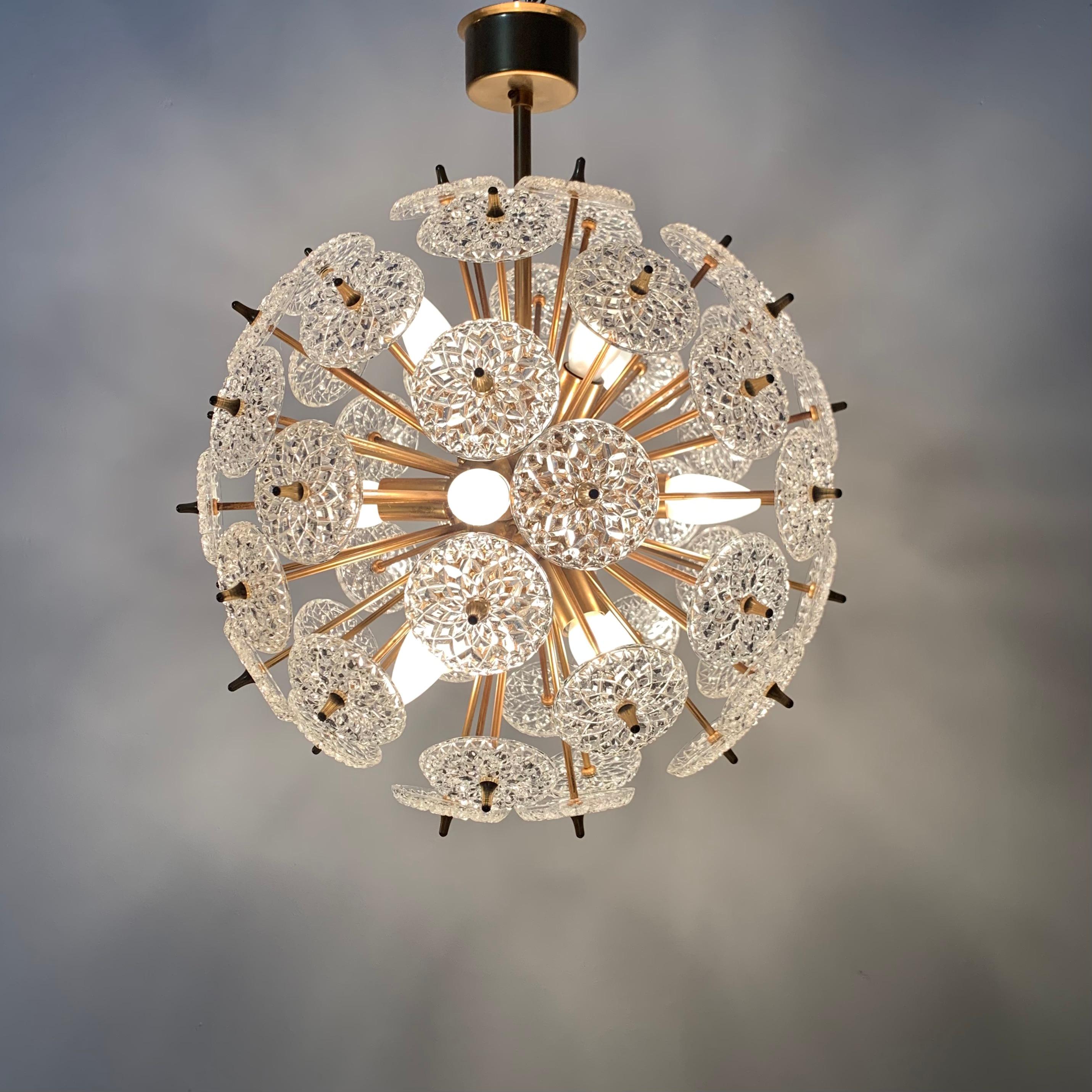 Val Saint Lambert Crystal Sputnik Gold Chandelier, 1960s For Sale 11