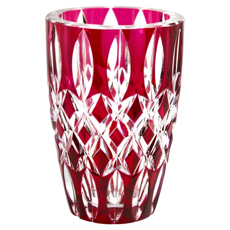Vase en cristal du Val Saint Lambert Charles Graffart taillé en clair signé  En vente sur 1stDibs