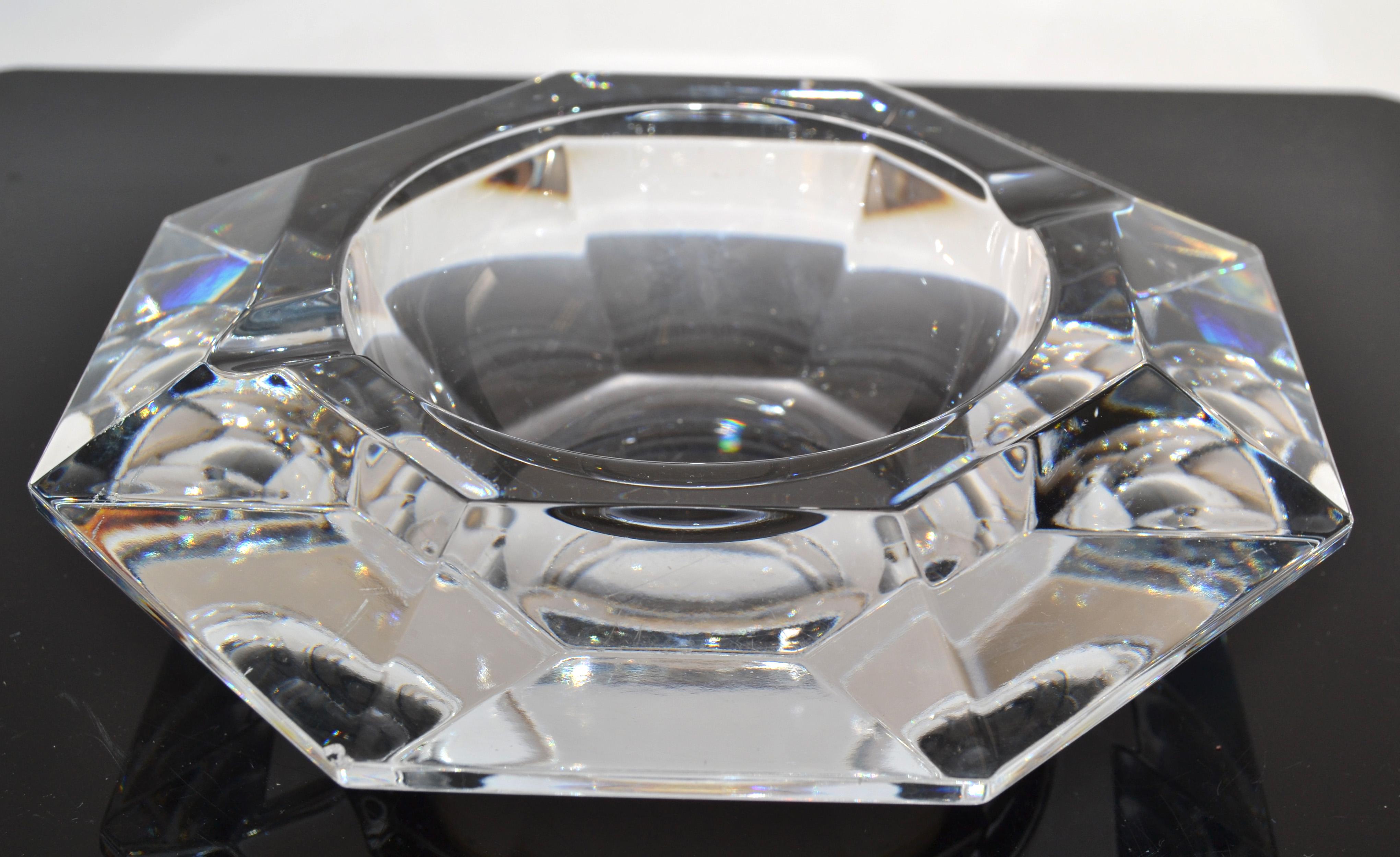 Val Saint Lambert Cut Crystal Ashtray Trinket Dish Vide Poche Clear Belgium 1970 In Good Condition For Sale In Miami, FL