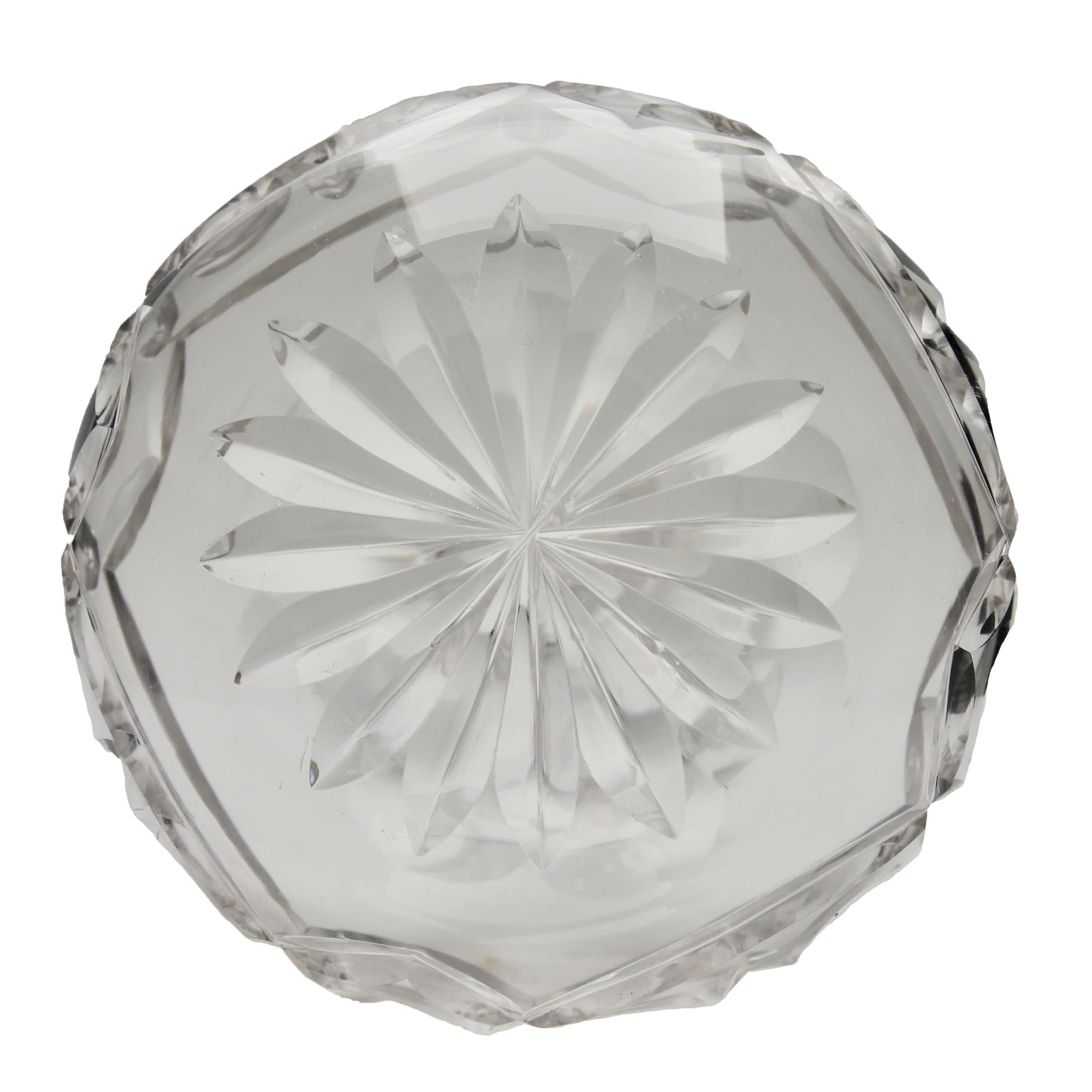 Faceted Val Saint Lambert Cut-Crystal Decanter 20th Century, Founded in 1826, Belgium For Sale