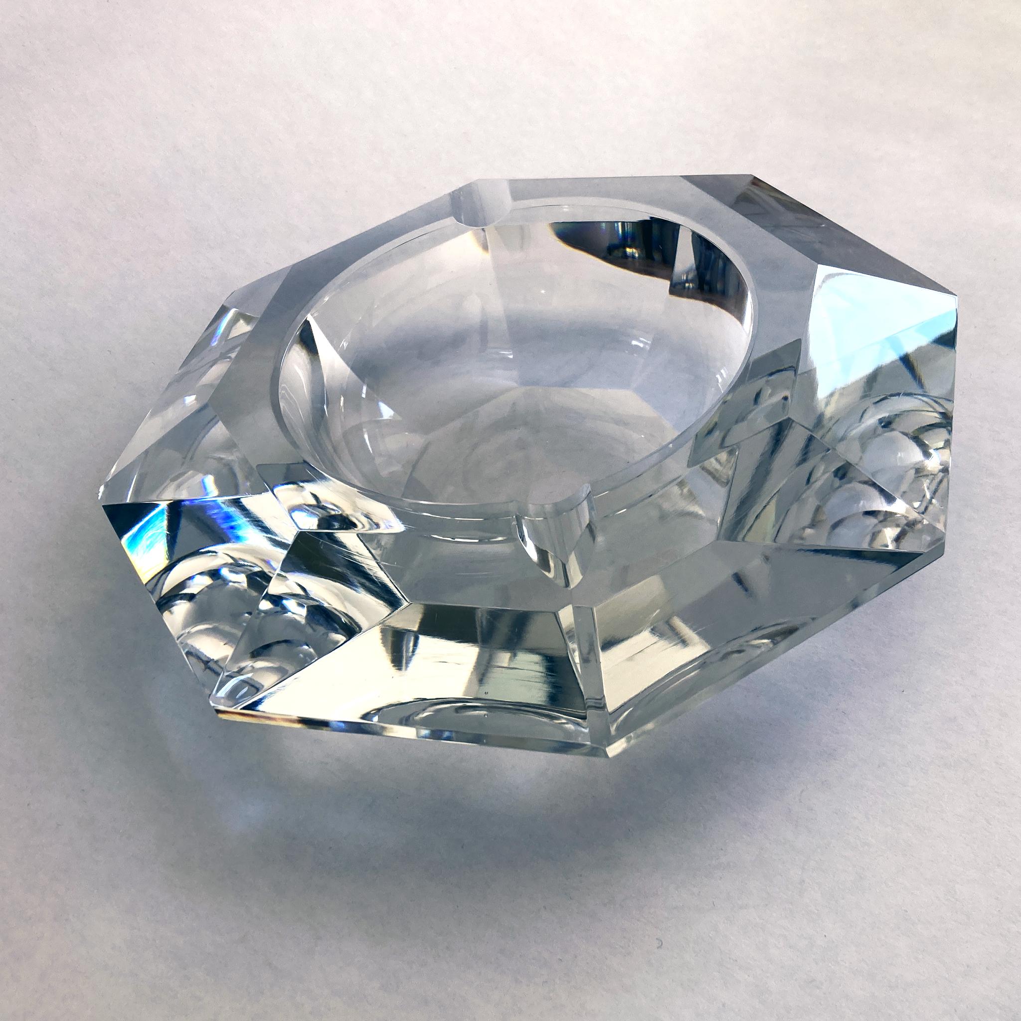 Val Saint Lambert Faceted Crystal Catchall Ashtray Bowl, Signed In Good Condition In New York, NY