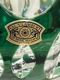 Posacenere in cristallo trasparente tagliato verde di Val Saint Lambert, firmato