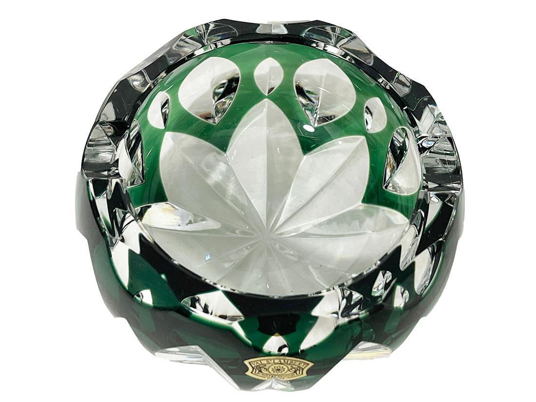 20th Century Val Saint Lambert green cut-to clear Crystal ashtray, Signed For Sale