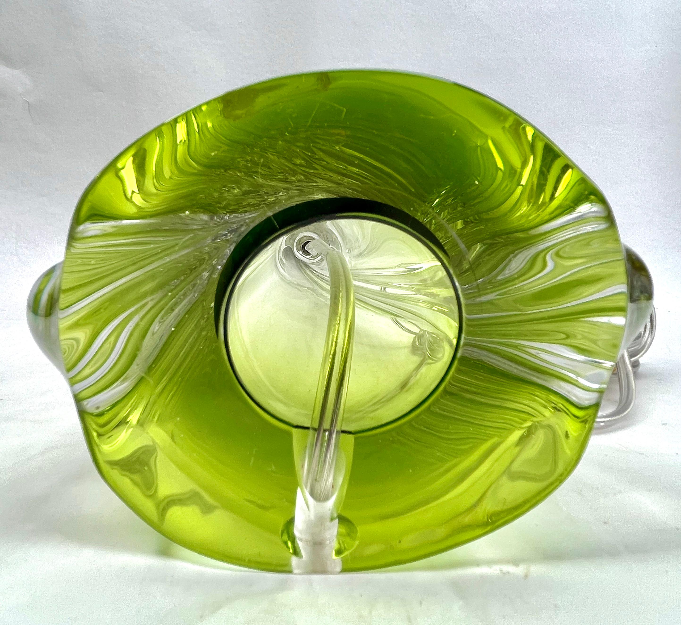 20th Century Val Saint Lambert Green 'Twisted Light' Crystal Table Lamp, Belgium 1950s For Sale