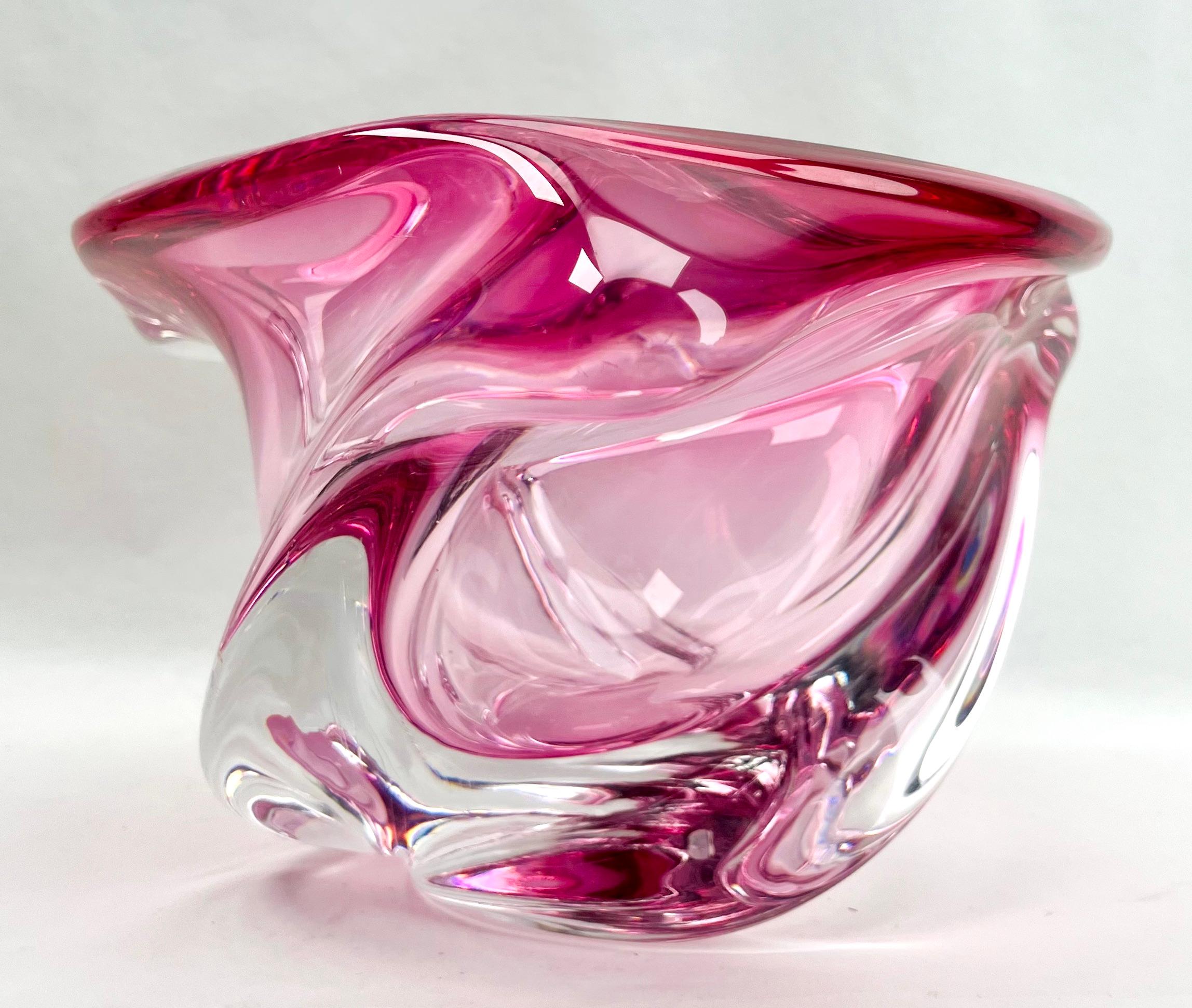 Belgian Val Saint Lambert Label Sculpted Crystal Vase with Sommerso Core, Belgium For Sale