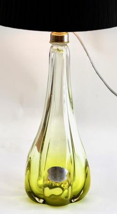 Lampada da tavolo in vetro cristallo Val Saint Lambert Label 'Twisted Light', 1953