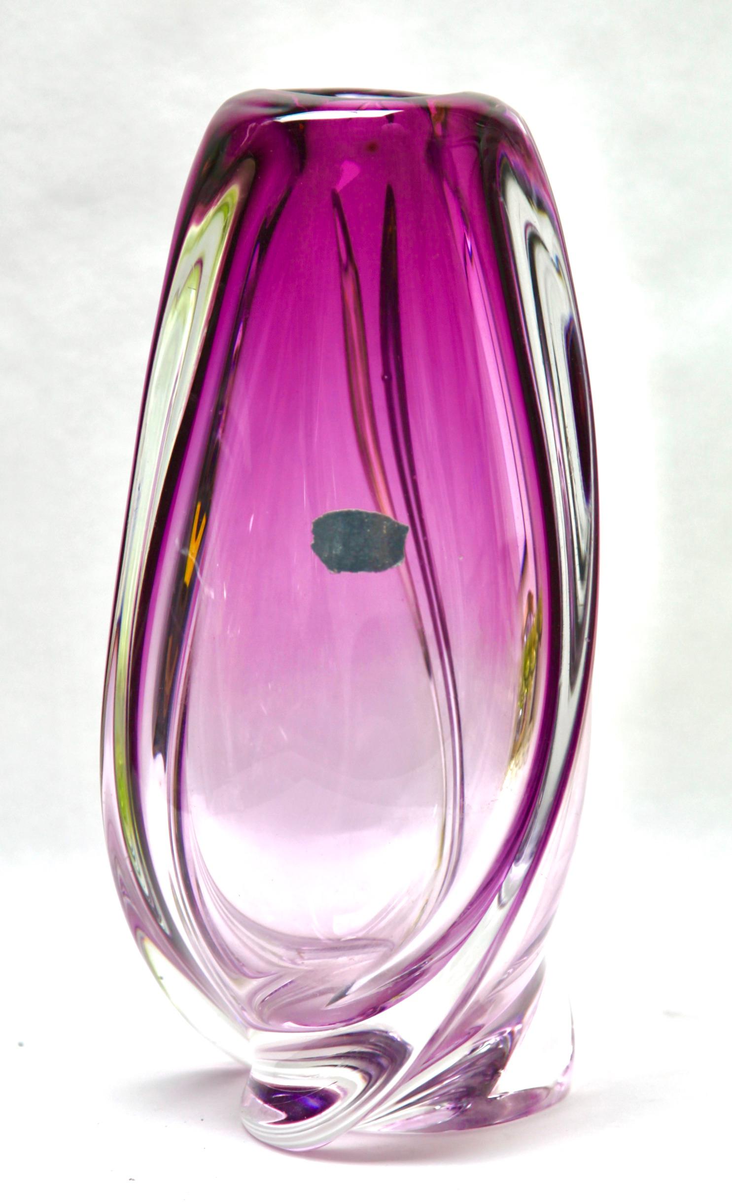 Cristal Lampe de bureau torsadée et grand vase en cristal Val Saint Lambert Label 1952 en vente