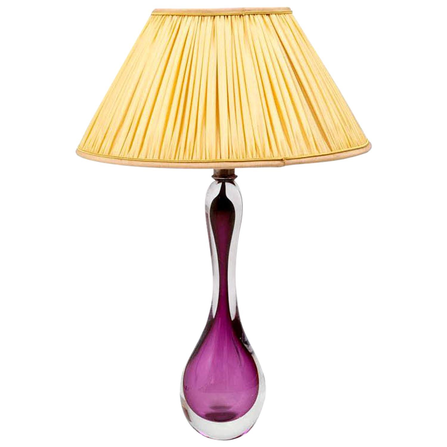 Val Saint Lambert, Lámpara de cristal moldeado transparente y morado, años 60