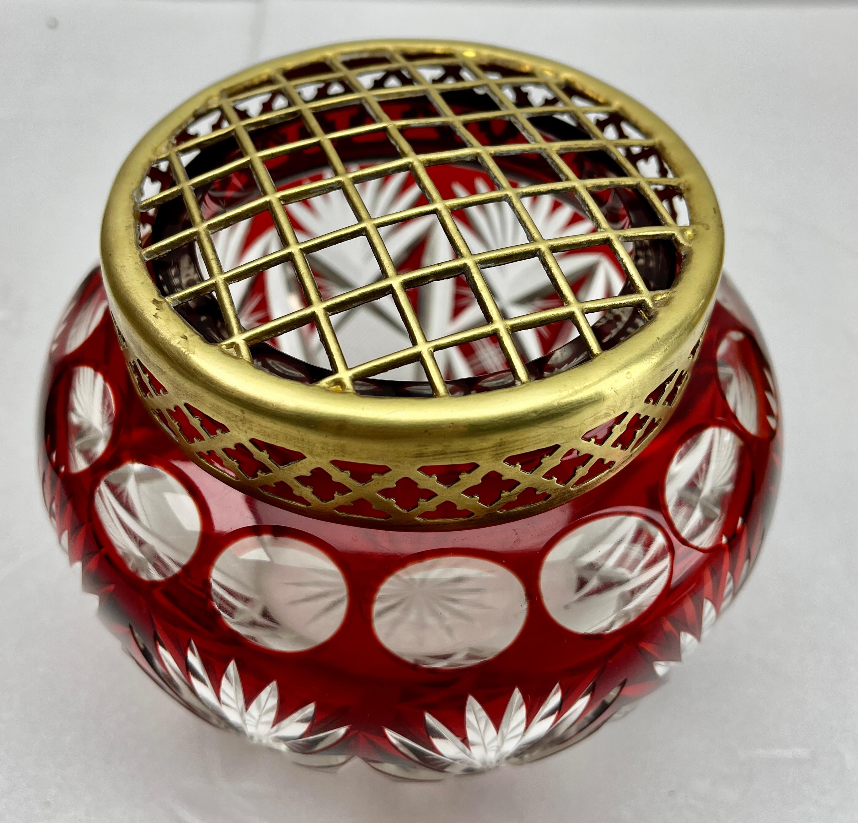 Art Deco Val Saint Lambert Large 'Pique Fleurs' Vase, Crystal Cut-to-Clear, with Grille For Sale